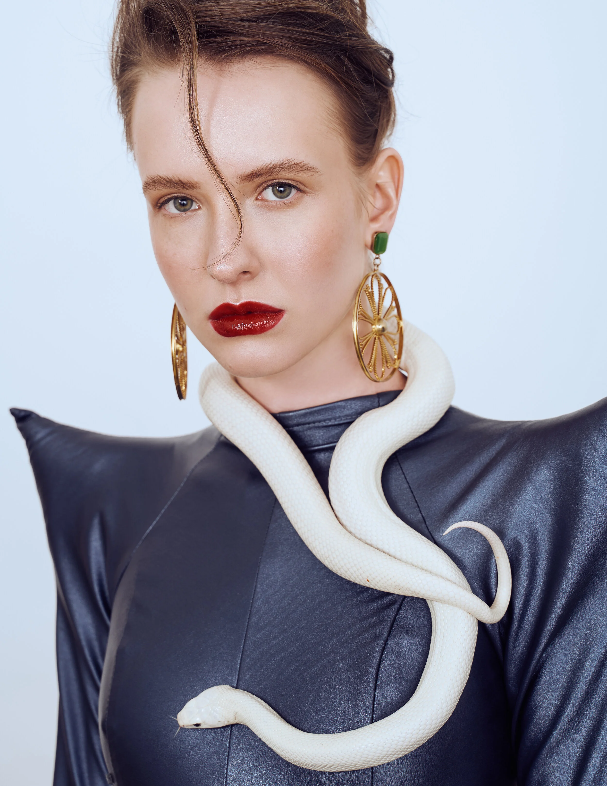 Photographer: Natasha Bergova Model: Anya Sukhova @modus_vivendis Makeup Artist: Marina Grin Hair Stylist: Nata Perminova Wardrobe Stylist: Valeri Wardrobe Credits: Dress: Timur Hkamraev Accessories: jewel4you