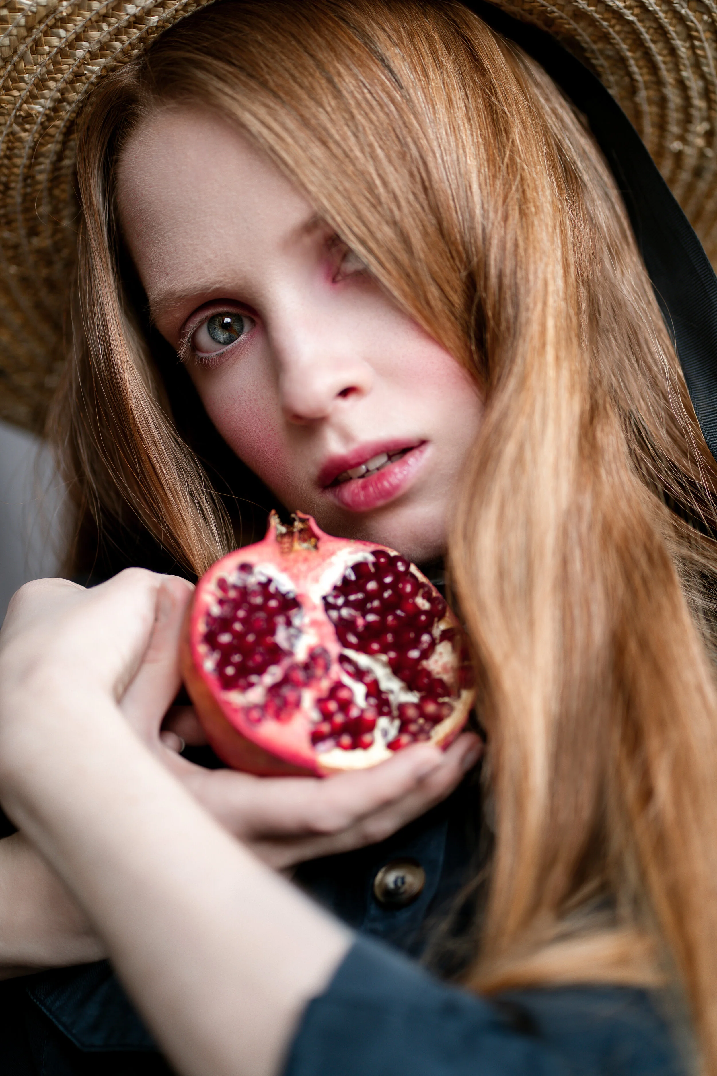 Stylist/Photographer: Dara Menshikova Model: Karyna Zubialevich Makeup Artist: Darya Rybenkova