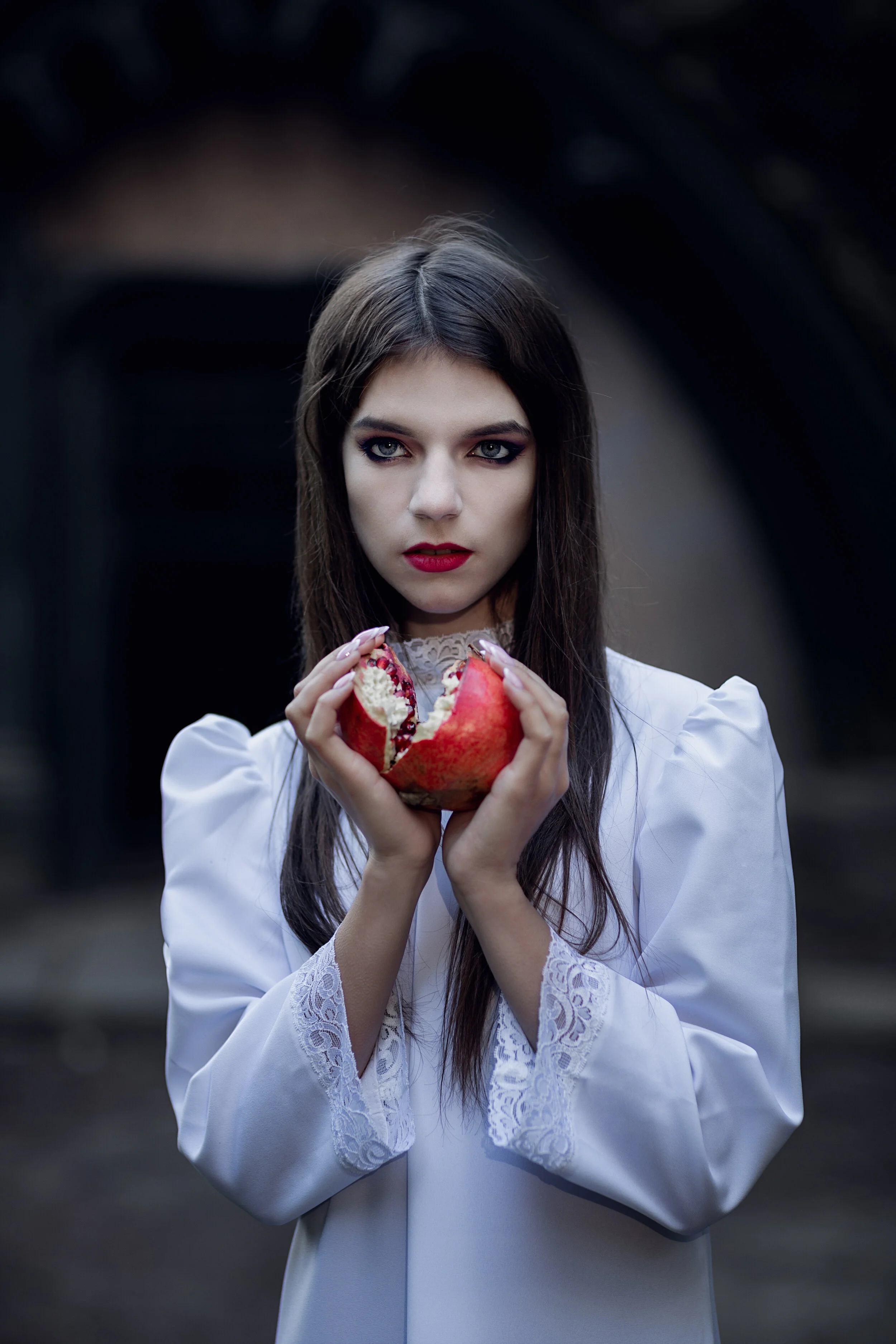 Photographer: Anna Shuvalova Model: Md- Nika Makeup Artist: Mua-Аlina Vorobyova Wardrobe Credits: Style- Anna Snuvalova