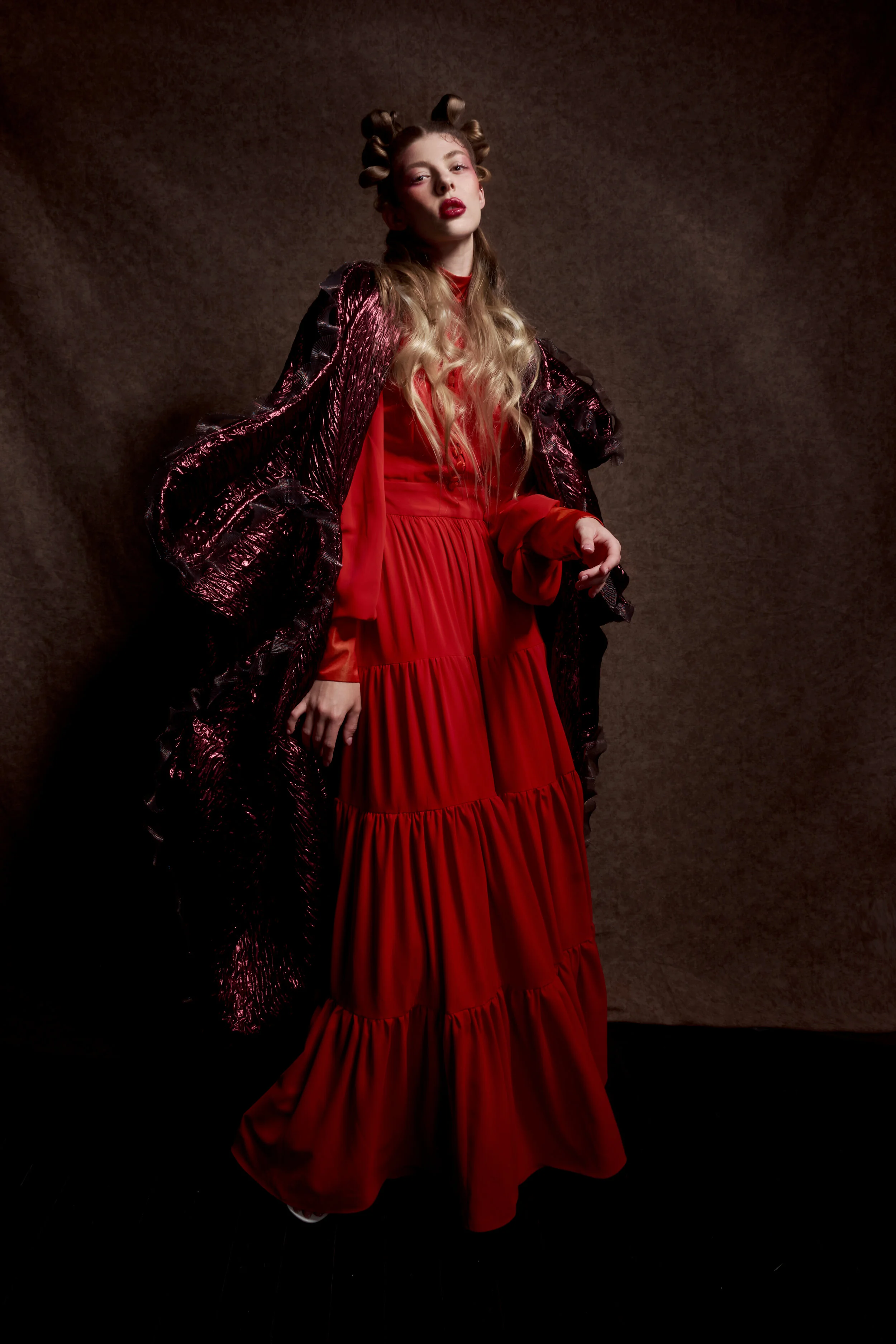 Photographer: Gabo López Female Model: Bia Dantas @@onechancemodels Hair Stylist: Cesar Bauthi Makeup Artist: Pric Rojas Assistant: Daniel García Wardrobe Stylist: Roberto Coss Fashion Showroom: Ophelia Showroom Wardrobe Credits: Cape: Blanc