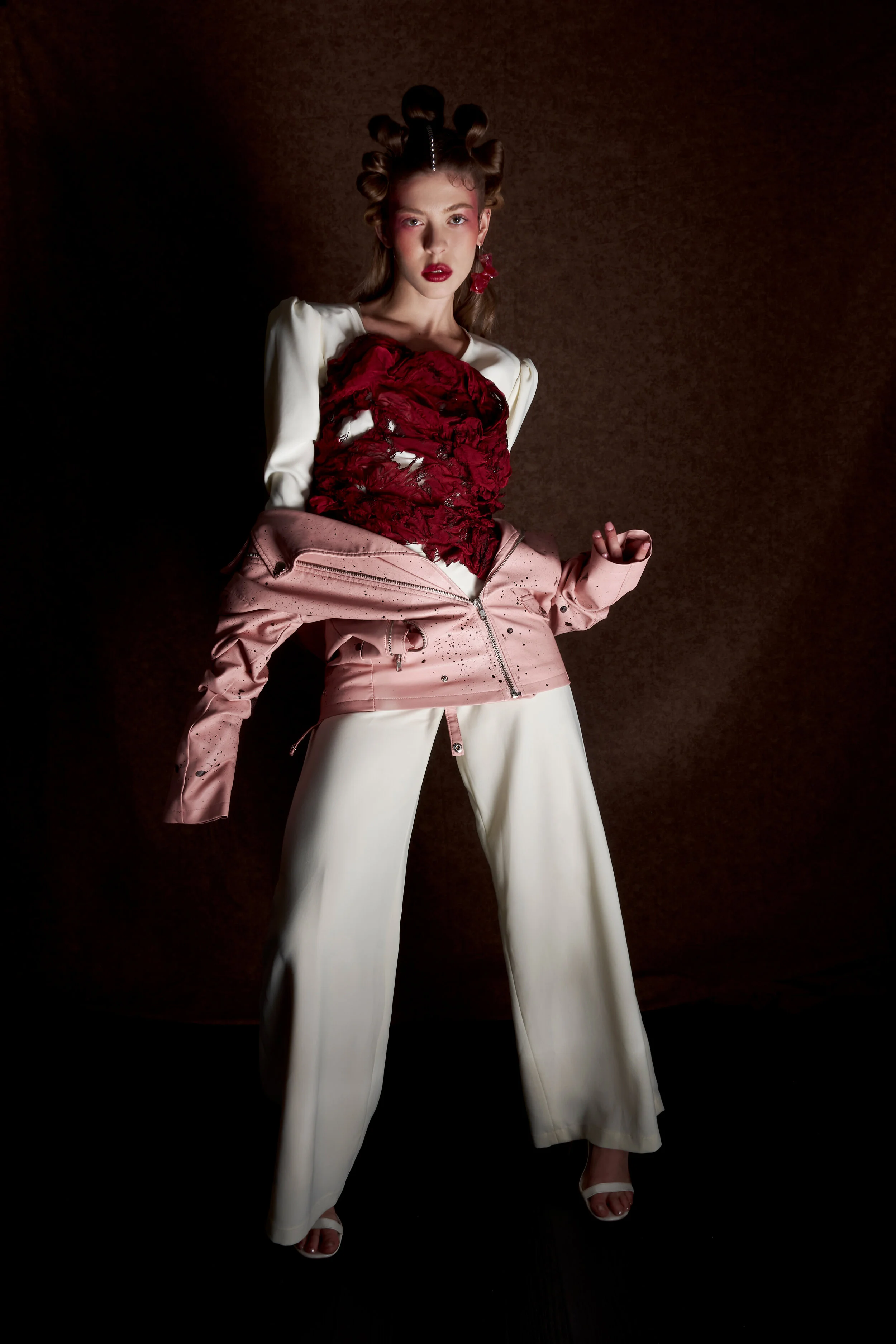 Photographer: Gabo López Female Model: Bia Dantas @@onechancemodels Hair Stylist: Cesar Bauthi Makeup Artist: Pric Rojas Assistant: Daniel García Wardrobe Stylist: Roberto Coss Fashion Showroom: Ophelia Showroom Wardrobe Credits: Jewelry &am