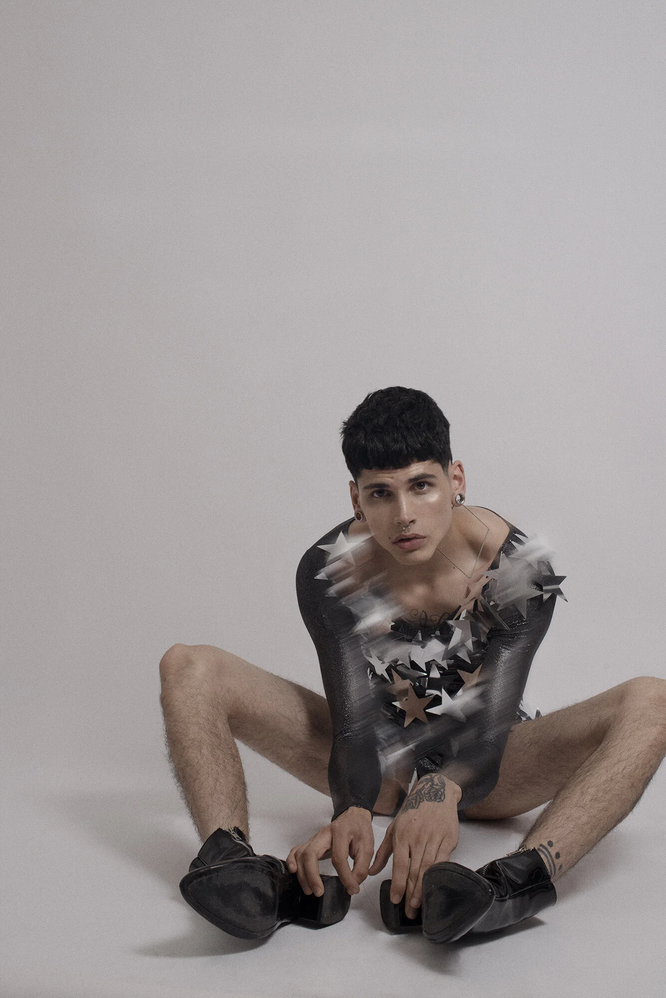 Photographer: Alain Amateco Male Model: Sagrado Hernandez @MM Runway Makeup Artist: Ivette Ramírez Wardrobe Stylist: Ricci Fuentes Wardrobe Credits: Body: Ricci Fuentes Shoes: Blacornio