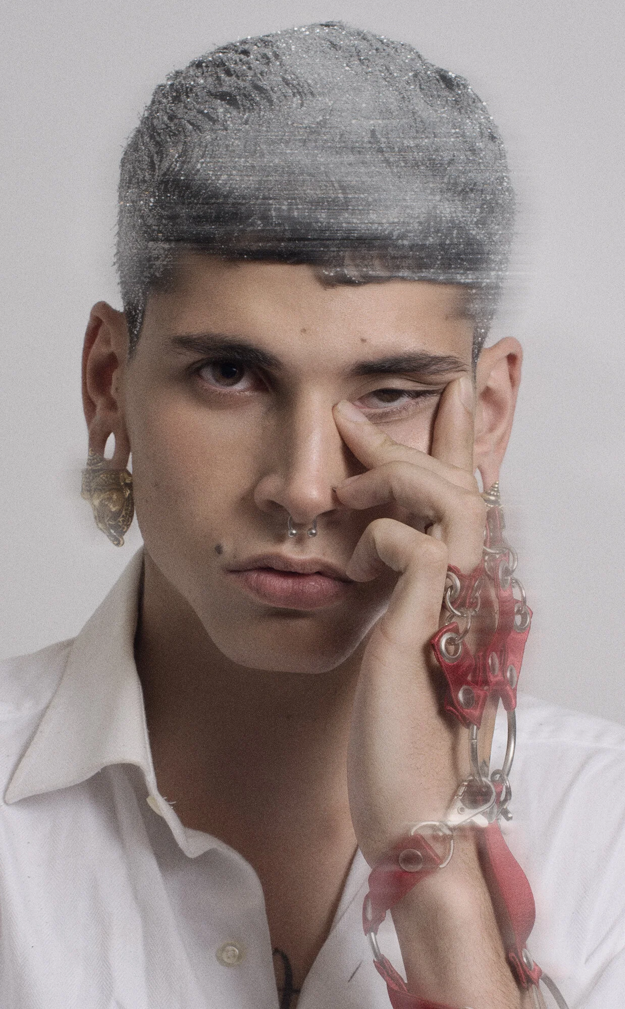 Photographer: Alain Amateco Male Model: Sagrado Hernandez @MM Runway Makeup Artist: Ivette Ramírez Wardrobe Stylist: Ricci Fuentes Wardrobe Credits: Shirt: Calvin Klein Harness: Uriel + Urban
