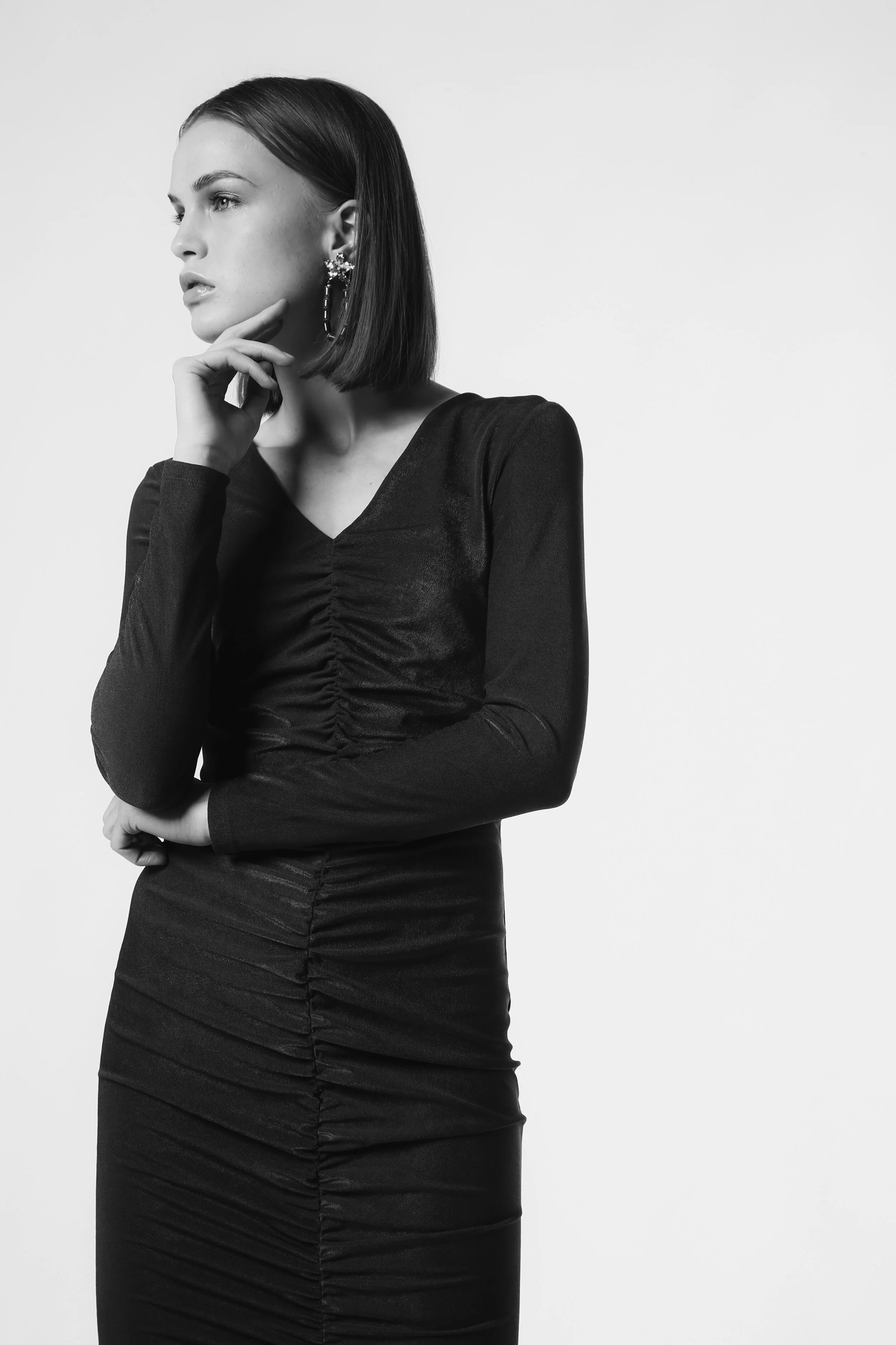 Photographer: Di Guardo Valeria Model: Helen Ewerding @Spin Modelmanagement Makeup Artist: Ria @riiya_promua Wardrobe Stylist: Oleksandra Shyychuk Fashion Designer: Clover Peake Wardrobe Credits: Fashion by Clover Peake Accessories and Shoes