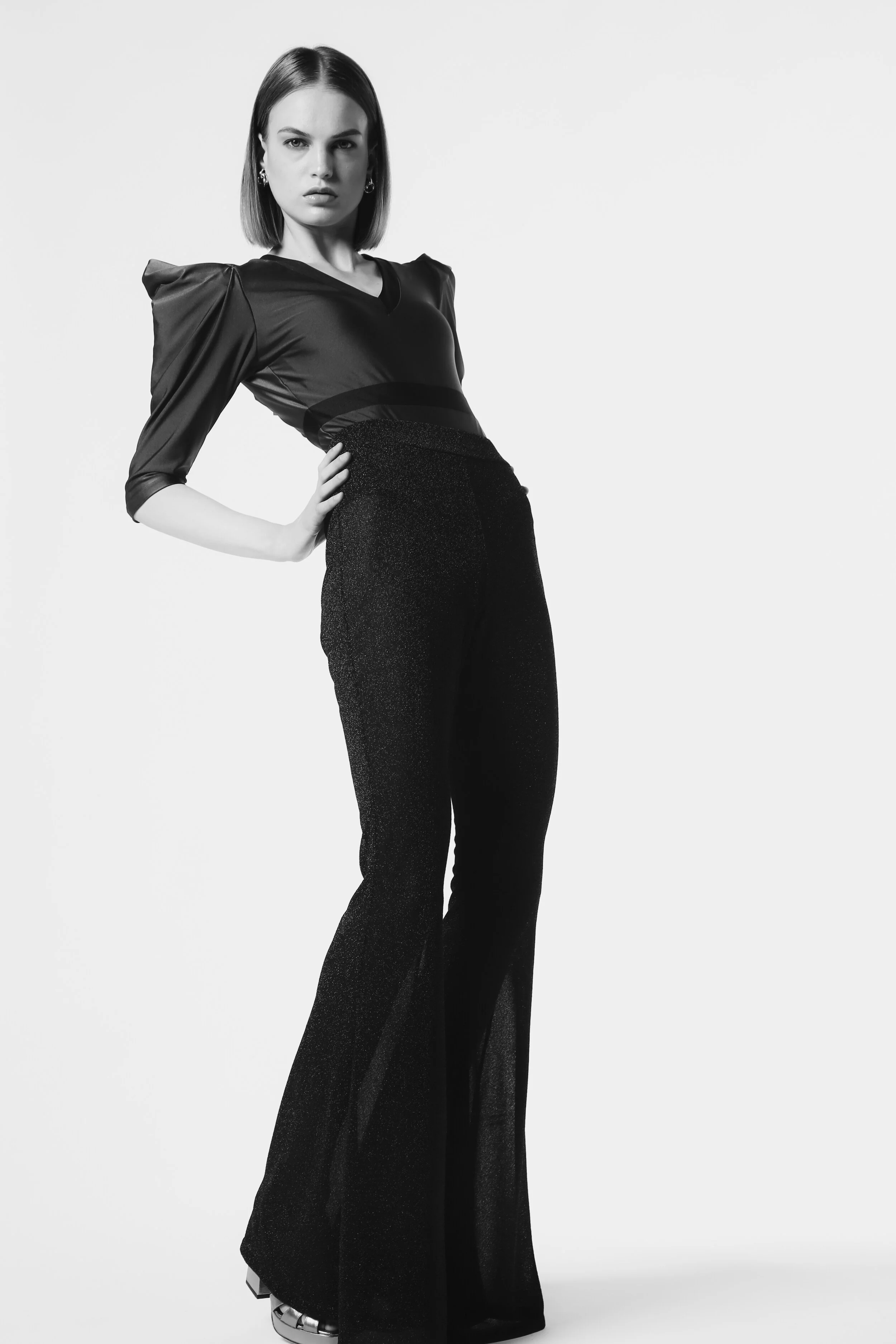 Photographer: Di Guardo Valeria Model: Helen Ewerding @Spin Modelmanagement Makeup Artist: Ria @riiya_promua Wardrobe Stylist: Oleksandra Shyychuk Fashion Designer: Clover Peake Wardrobe Credits: Fashion by Clover Peake Accessories and Shoes