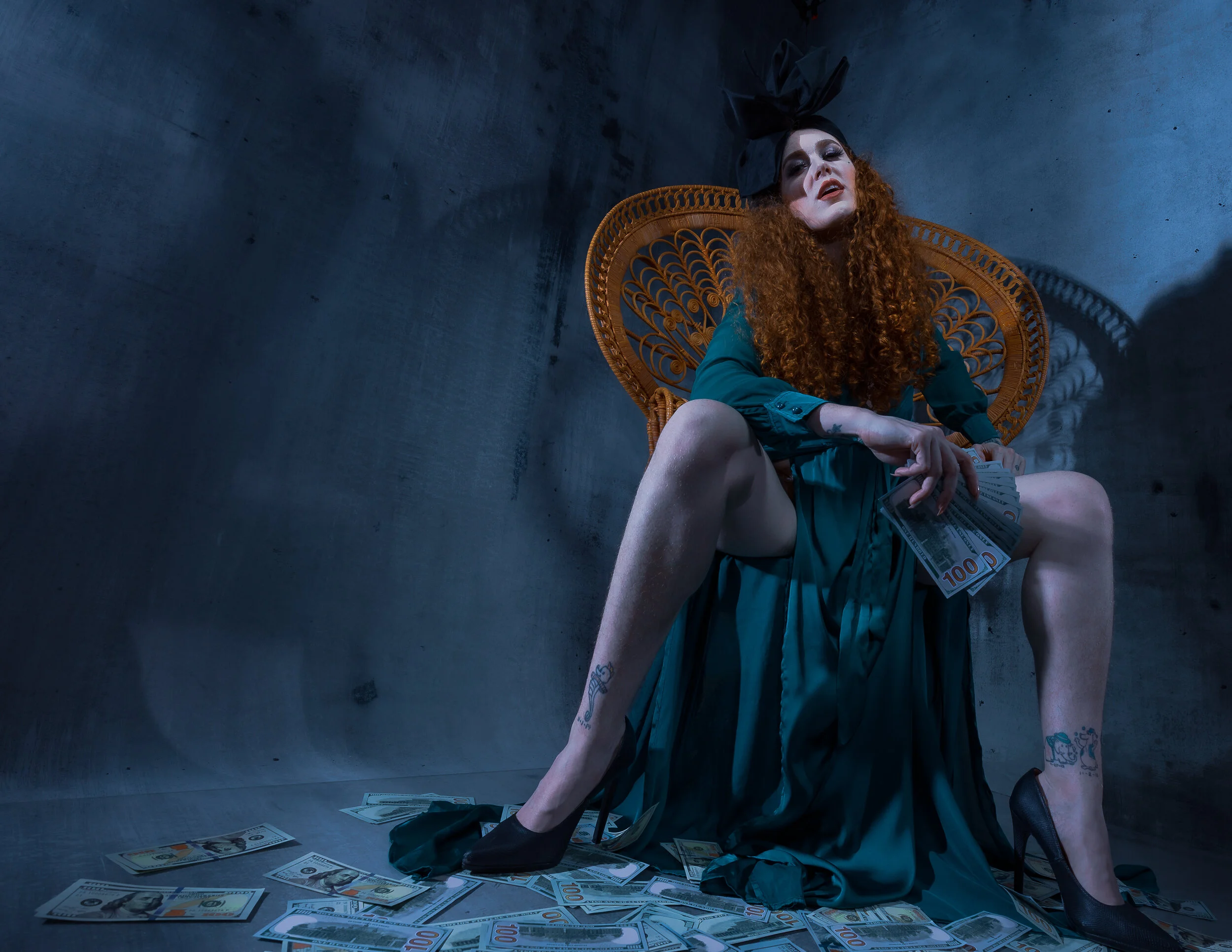 Photographer: Tom Marvel Accessory Designer/Wardrobe Stylist/Creative Director/Fashion Designer/Makeup Artist: Paula Gonzalez Female Model: Vivian Beck Wardrobe Credits: Wardrobe by Paula Gonzalez