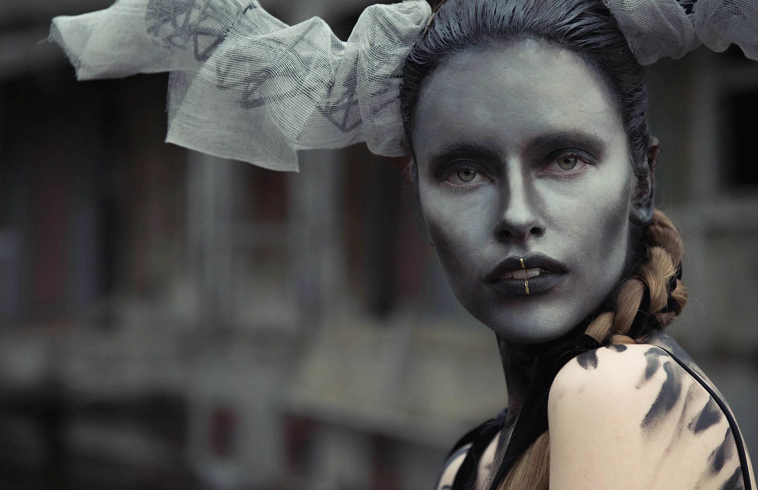 Photographer: Alina Usmanova Female Model: Maria Zaika