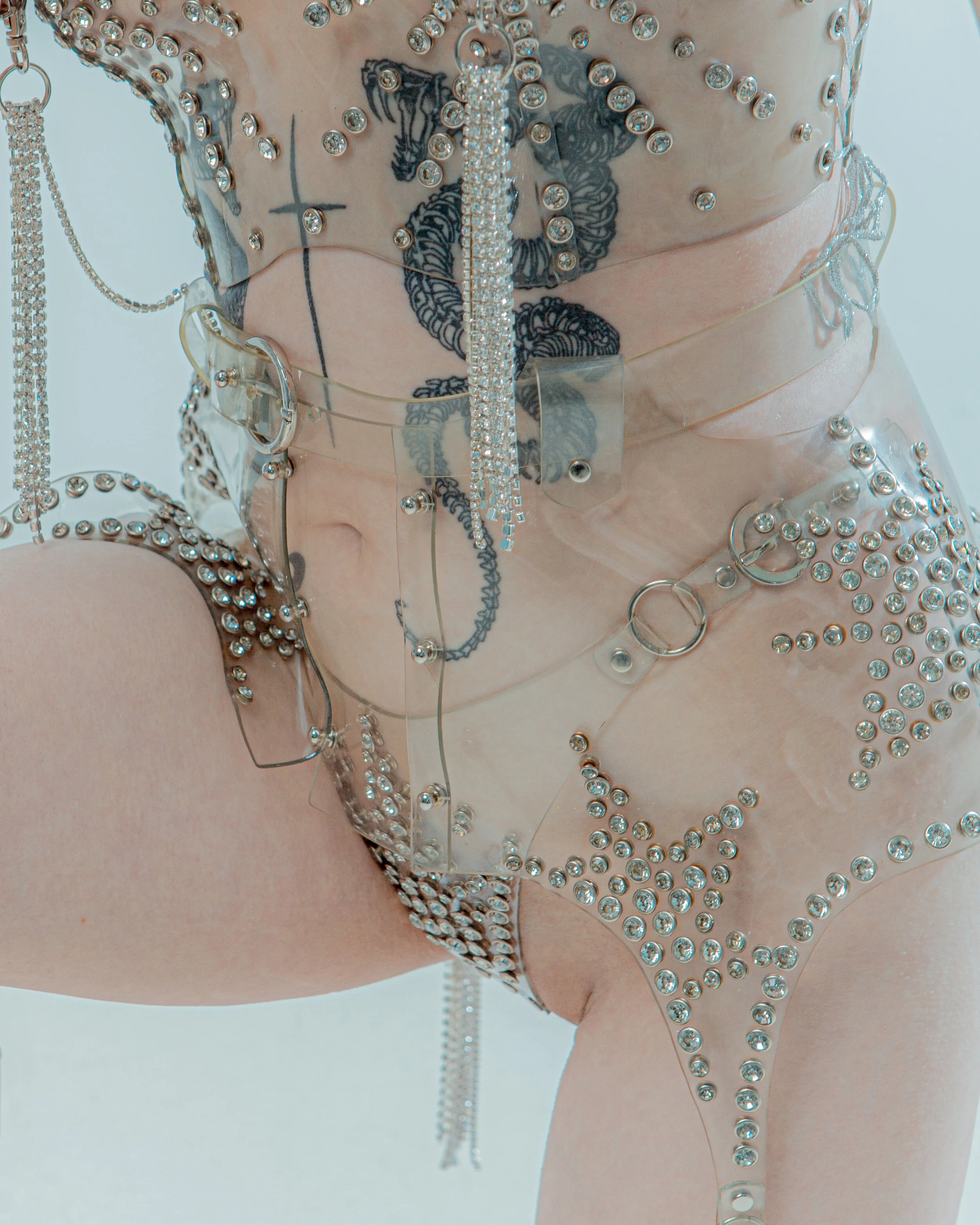 Photographer: Pavel Voronov Model: Kristina Bochkareva Makeup Artist: Elina Treneva Wardrobe Stylist: Margarita Voronova style assistant: Anastasia Zhylinskaya Wardrobe Credits: @kojaikosti