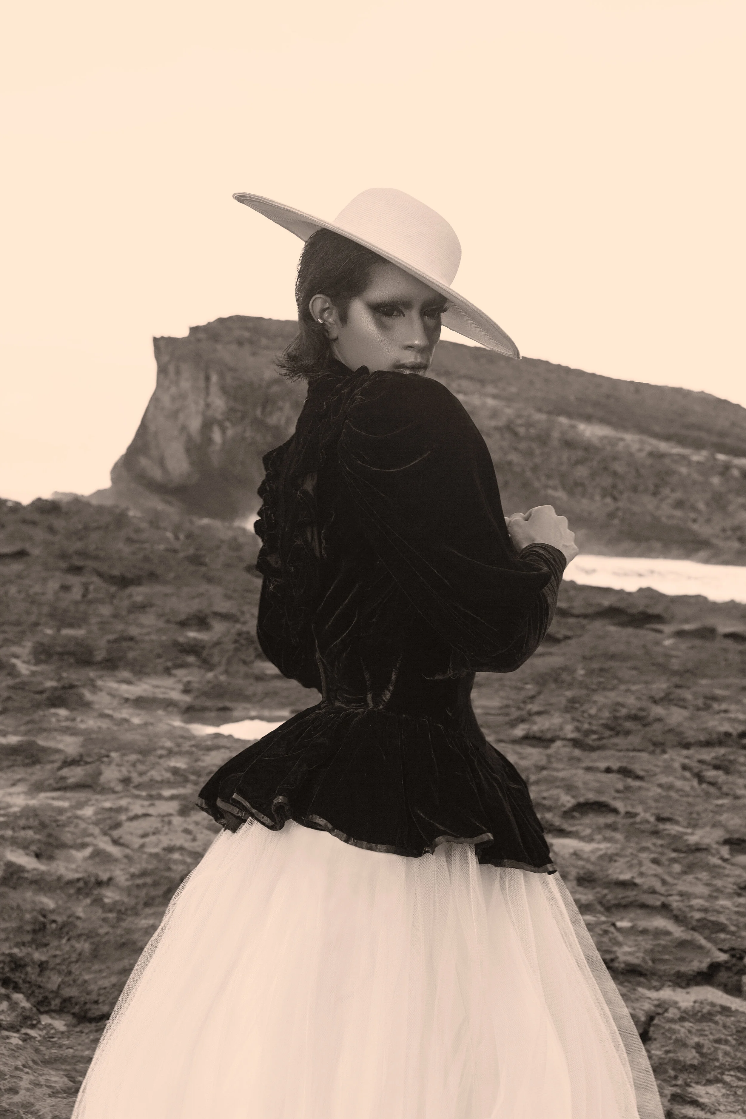 Wardrobe Stylist/Creative Director/Photographer/Retoucher: Ricardo Lara Muñoz Model/Makeup Artist/Hair Stylist: Aldrin M. Cañals Pérez Assistant: Rut M. García Alverio Assistant: Sebastián A. Román Gómez Wardrobe Stylist: Paola Vázquez