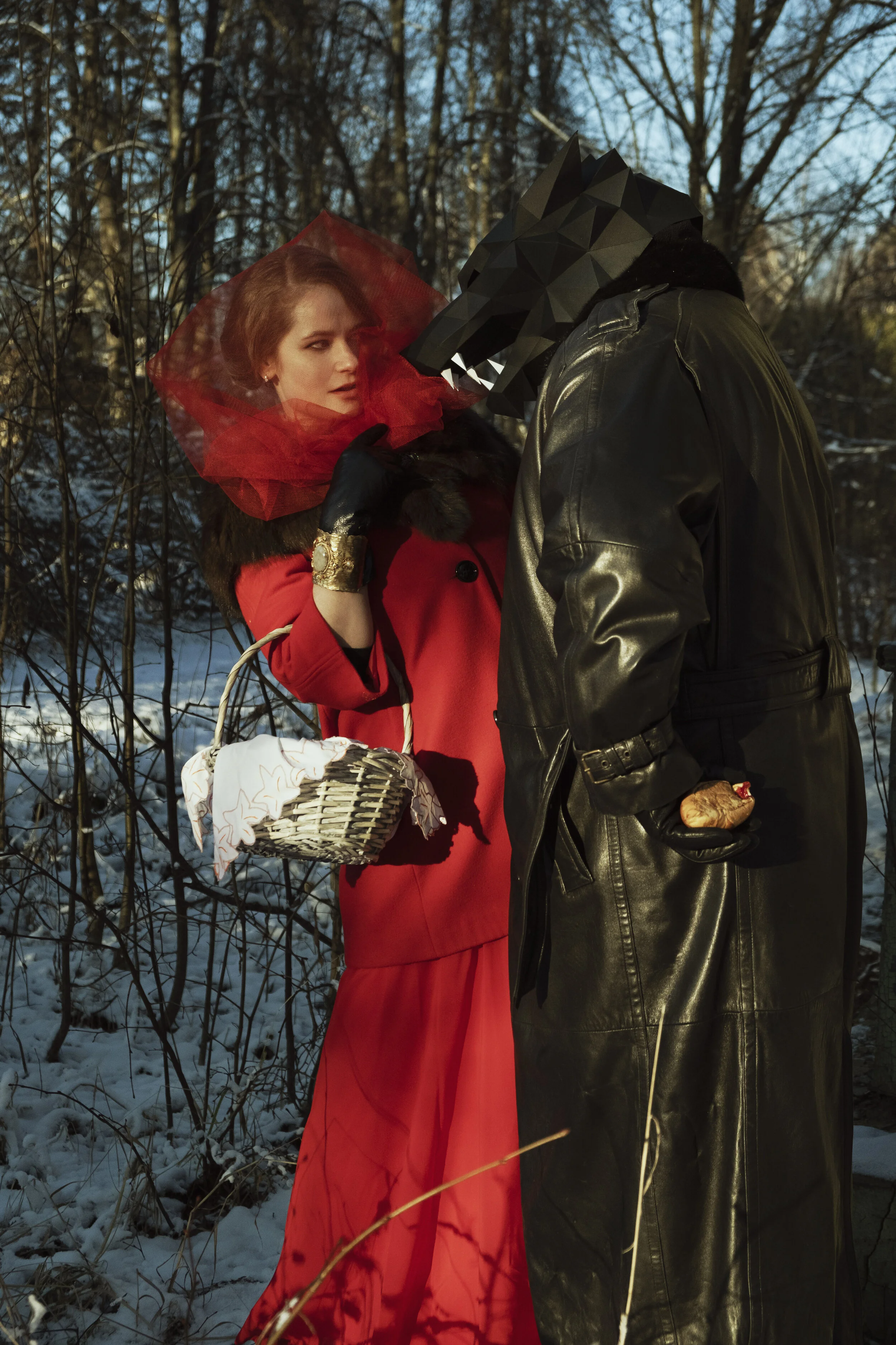Photographer: Alla Poberezhnik Wardrobe Stylist/Female Model: Kseniya Demidova Hair & Makeup: Ekaterina Afanasyeva