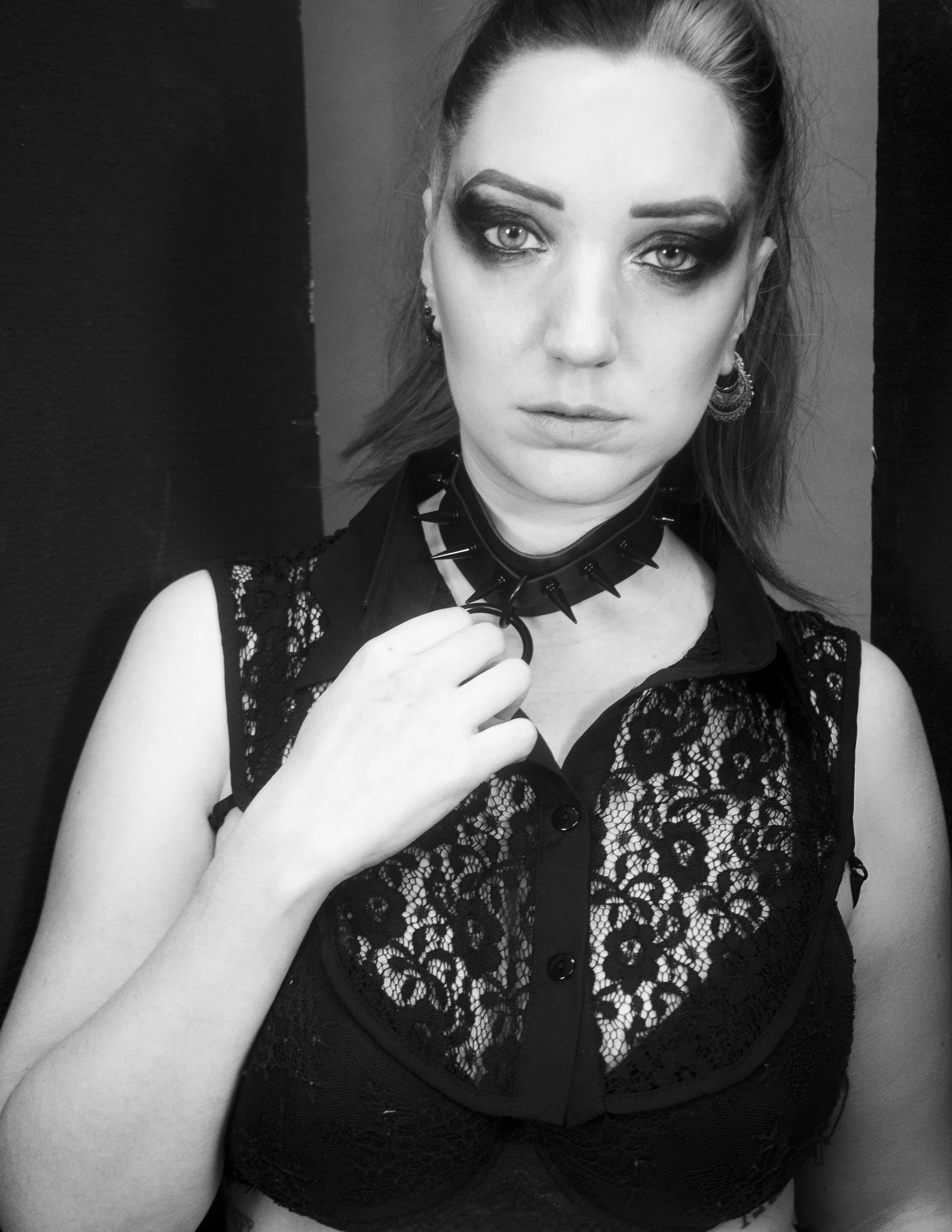 Photographer: Emilie Volatild Model/Makeup Artist: Giada Rusmini Creative Director: Ilaria Iacoviello Fashion Designer: Alice Notaristefano