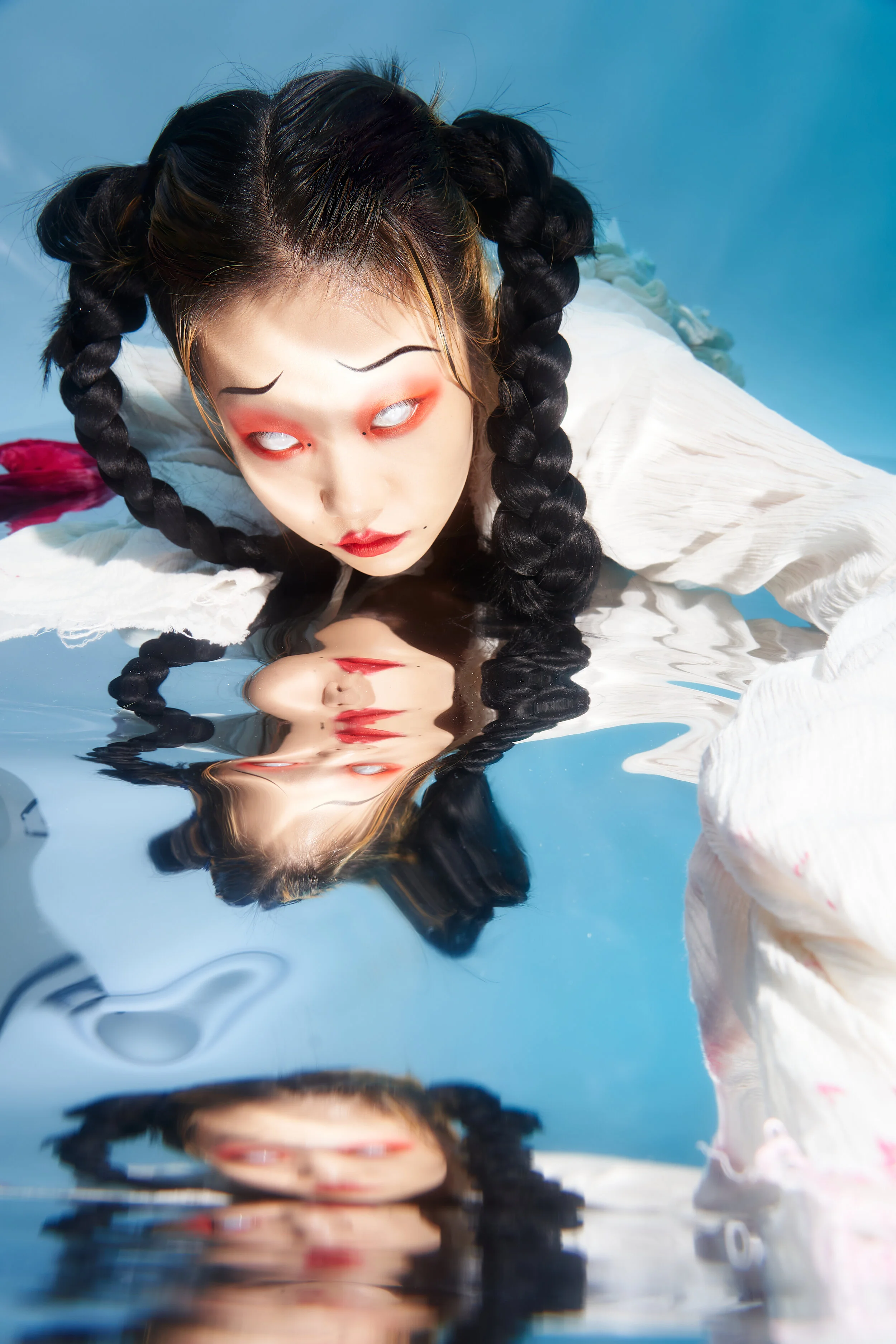Photographer: Alex Lv Female Model/Fashion Designer/Makeup Artist/Hair Stylist: Jiaxuan Li