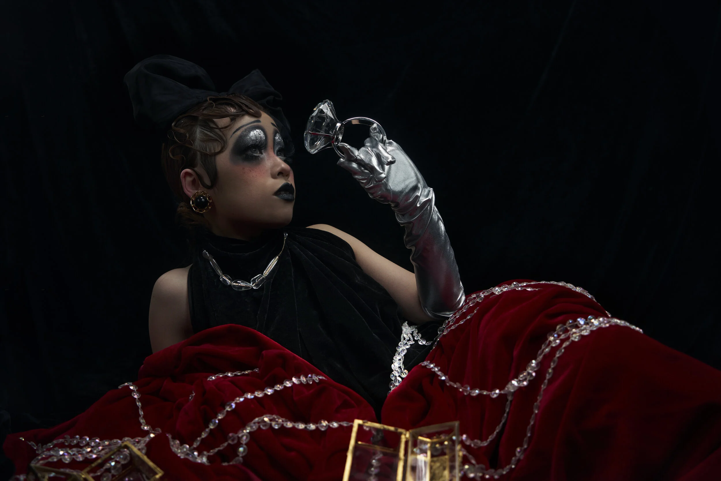 Art Director/Makeup Artist/Hair Stylist: Kit Li Female Model: Aki Cheung Makeup Artist/Hair Stylist: Ar sze Photographer: Kelvin Hui