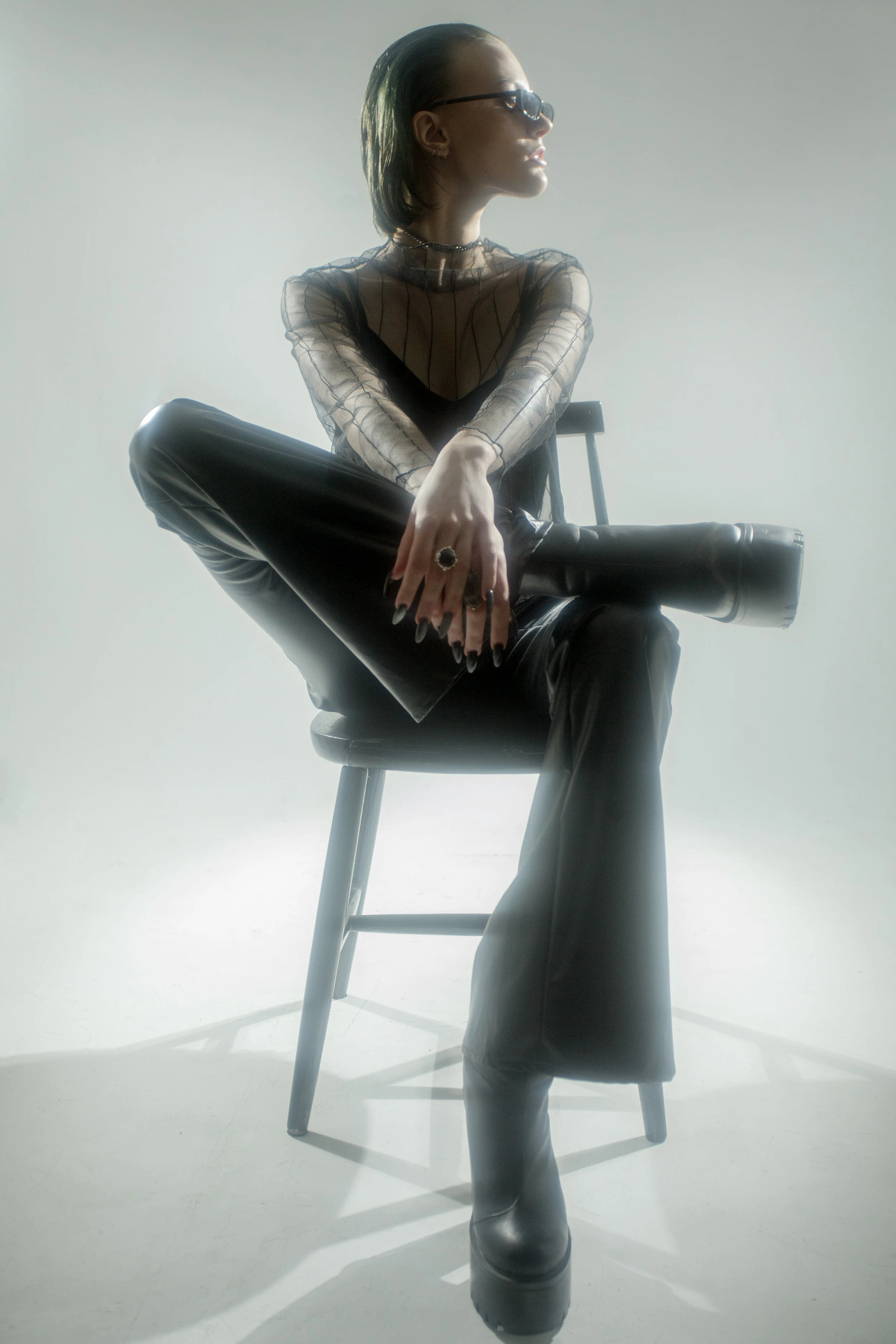 Photographer: Nikita Chikunov Model: Katerina Rue Makeup Artist: Kate Terekhovskaya Wardrobe Stylist: Maria Posrednikova