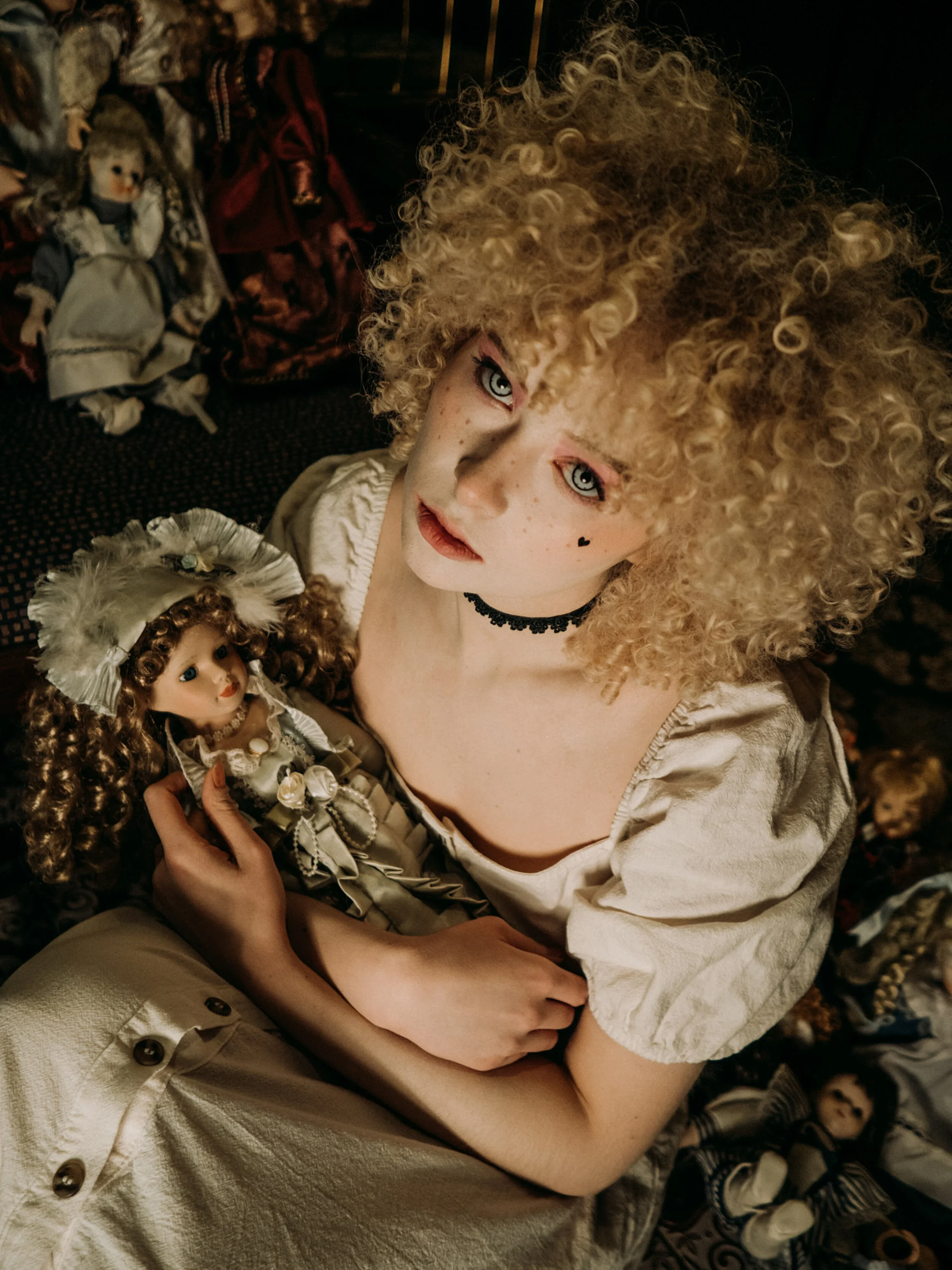 Photographer: Izabella Borycka Model: Malgorzata Golaszewska Makeup Artist: Dagbjört Arthursdóttir