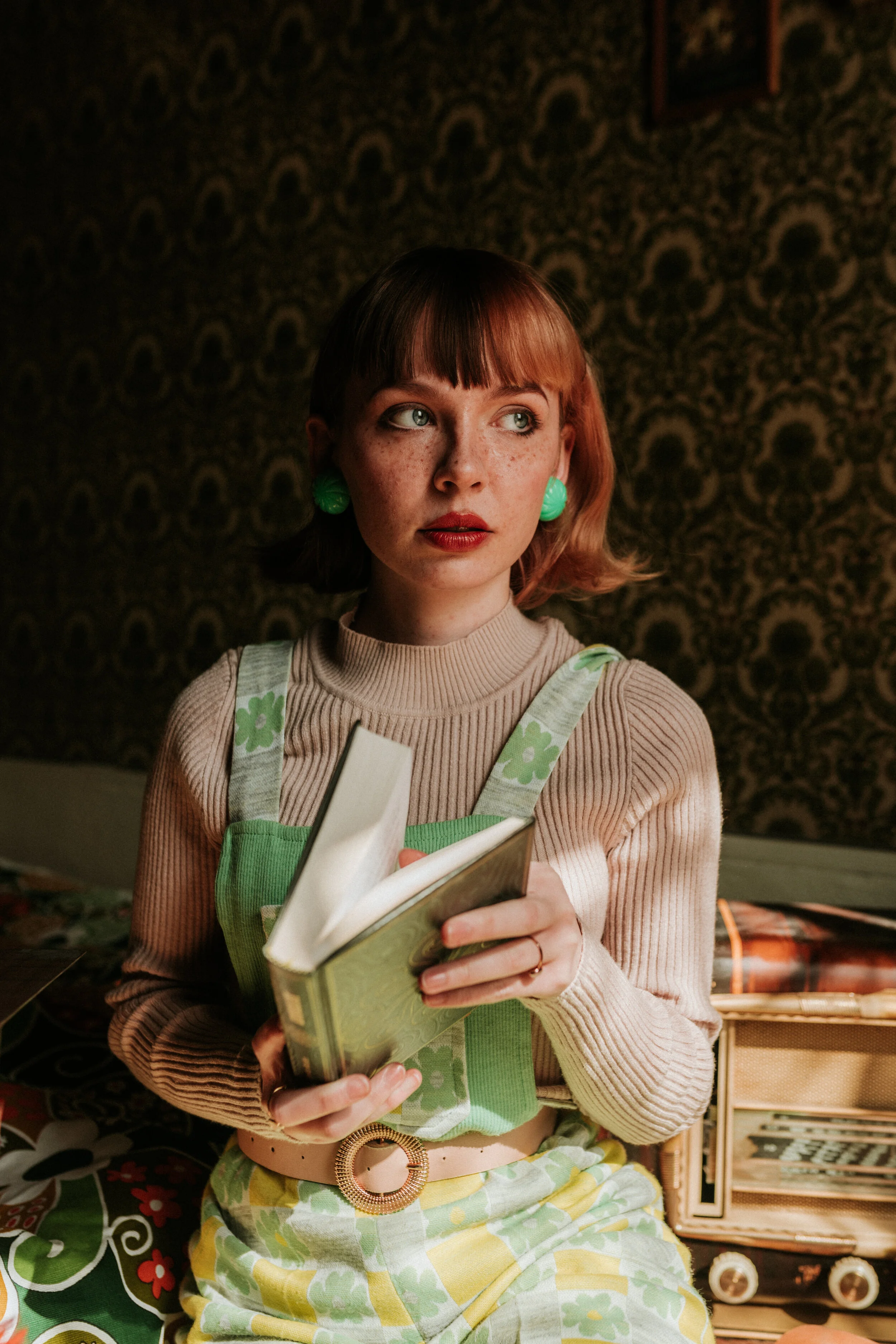 Photographer: Anne-Sophie Benoit Model: Captain Pooky Makeup Artist/Hair Stylist: Laurette Darnault Assistant: Briac Durand Wardrobe Stylist: Zero Katre Wardrobe Credits: Vintage clothes: @fripesketchup Decor: @magasinlaptitepuce