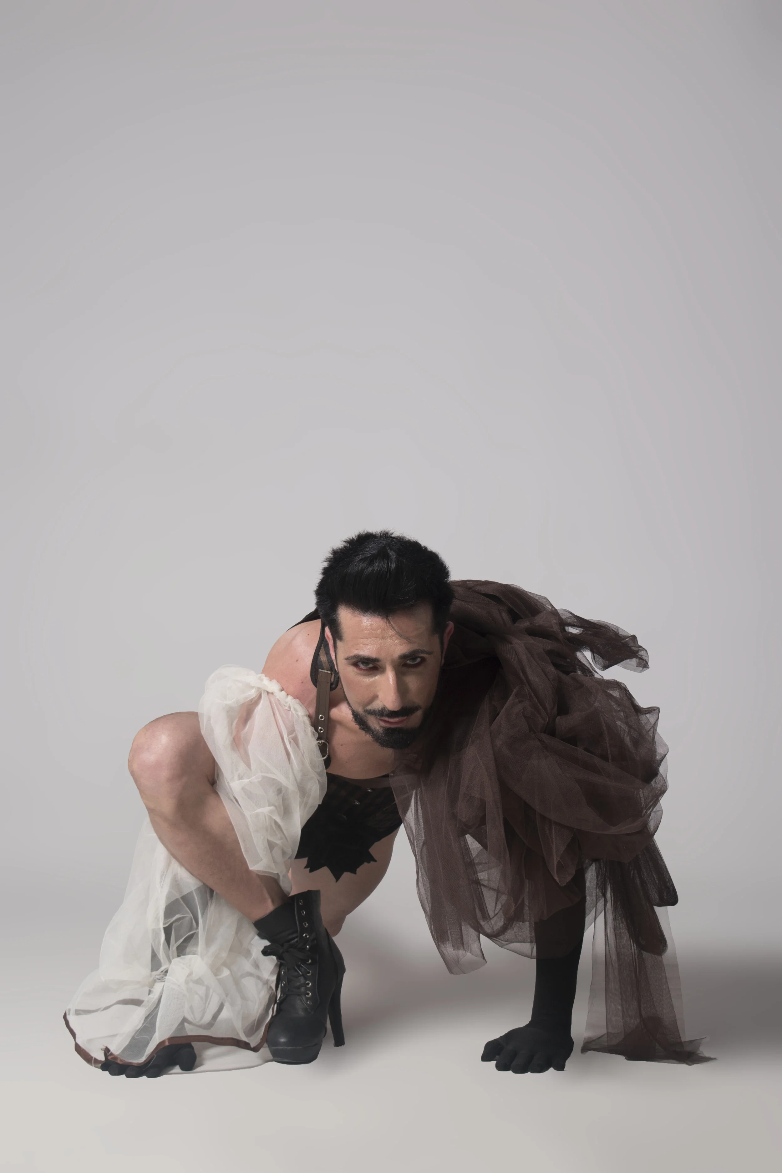 Fashion Designer: Jose Carlos Fernandez Morales Photographer: Roberto Guimaraes Fróes Makeup Artist: Mayte Pascual Porter Model: Mright7777 Photographer: Roberto Guimaraes Fróes