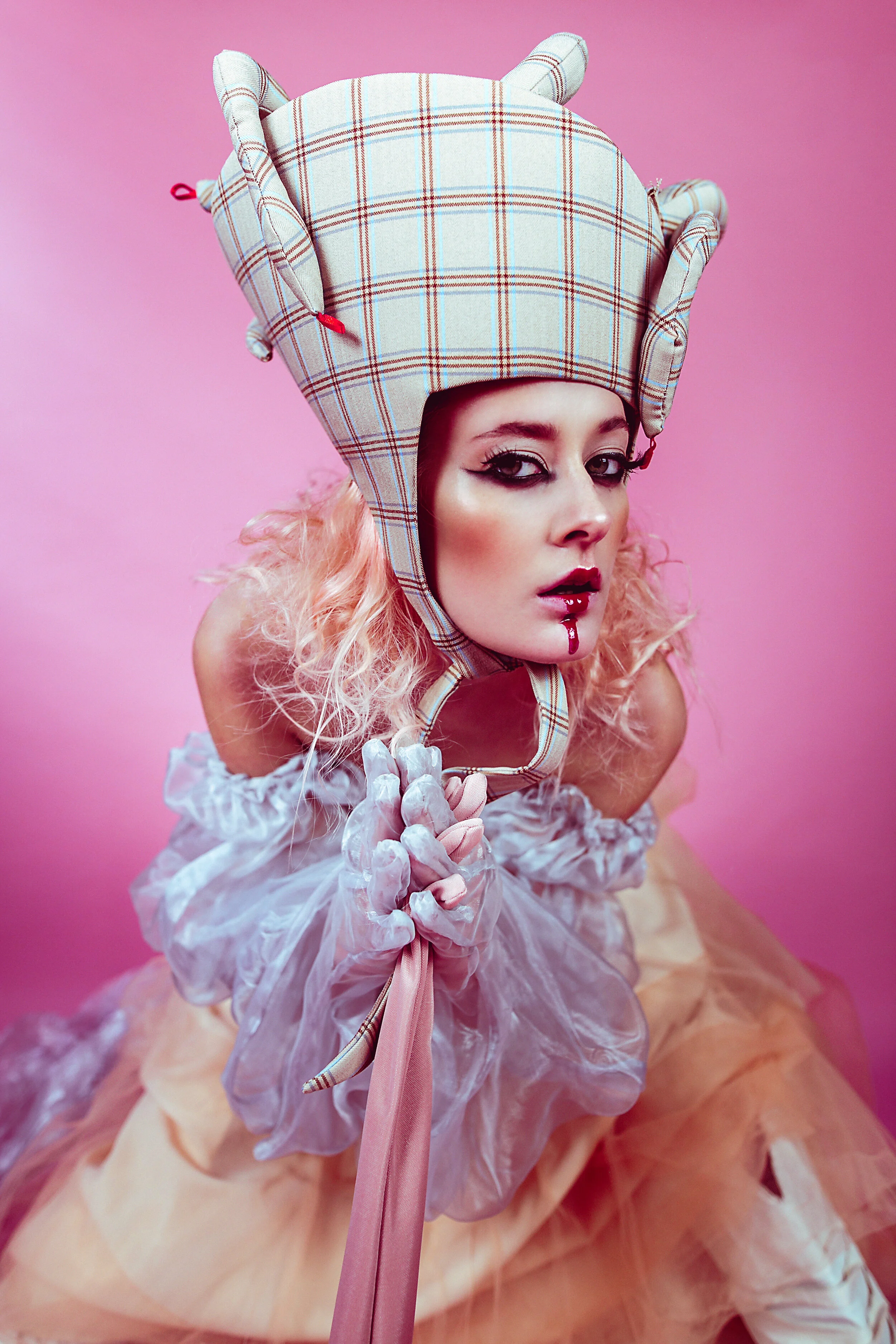 Photographer: Adrianna Kunikowska Model: Frost Magdalena Makeup Artist: Klaudia Kot Fashion Designer: Marta Kowalska Stylist: Katarzyna Bukowska Fashion Designer: Anastasiya Zaretskaya Fashion Designer: Filip Kozak Wardrobe Credits: Glo