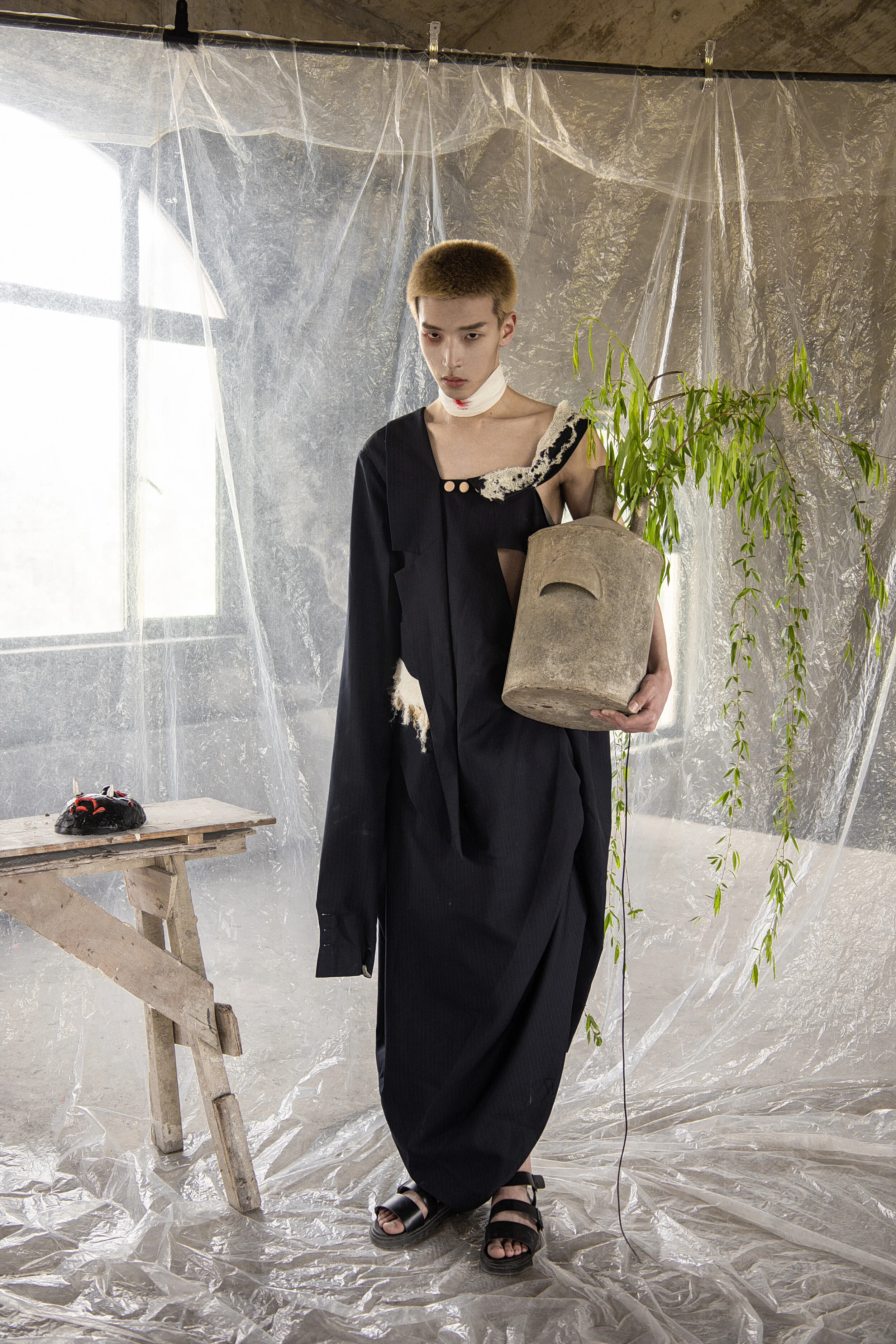 Photographer: Felix Yao Model: ZhiSheng Hou Makeup Artist: San Fashion Designer: HongYing Chen