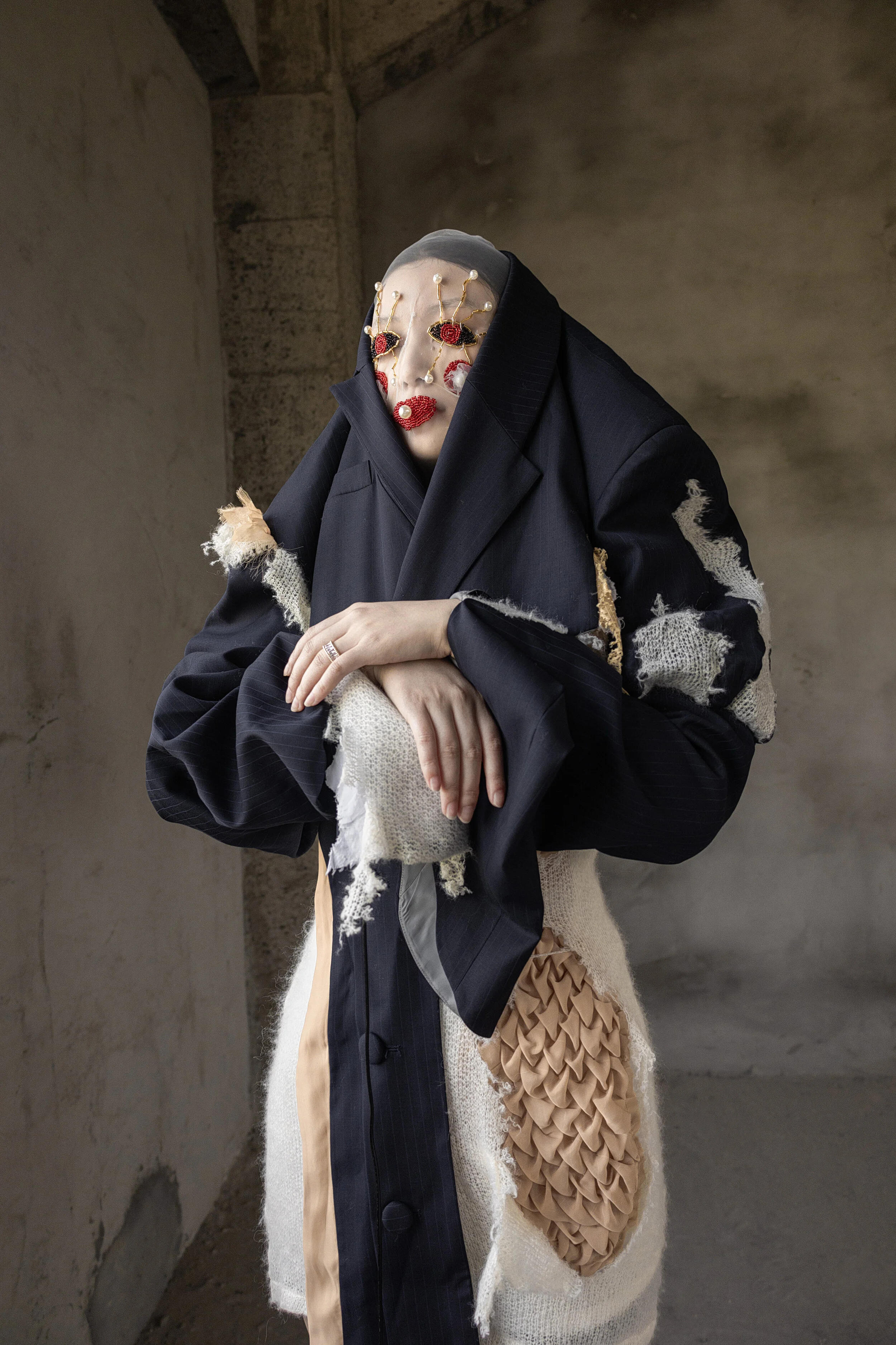 Photographer: Felix Yao Model: Lee Makeup Artist: San Fashion Designer: HongYing Chen