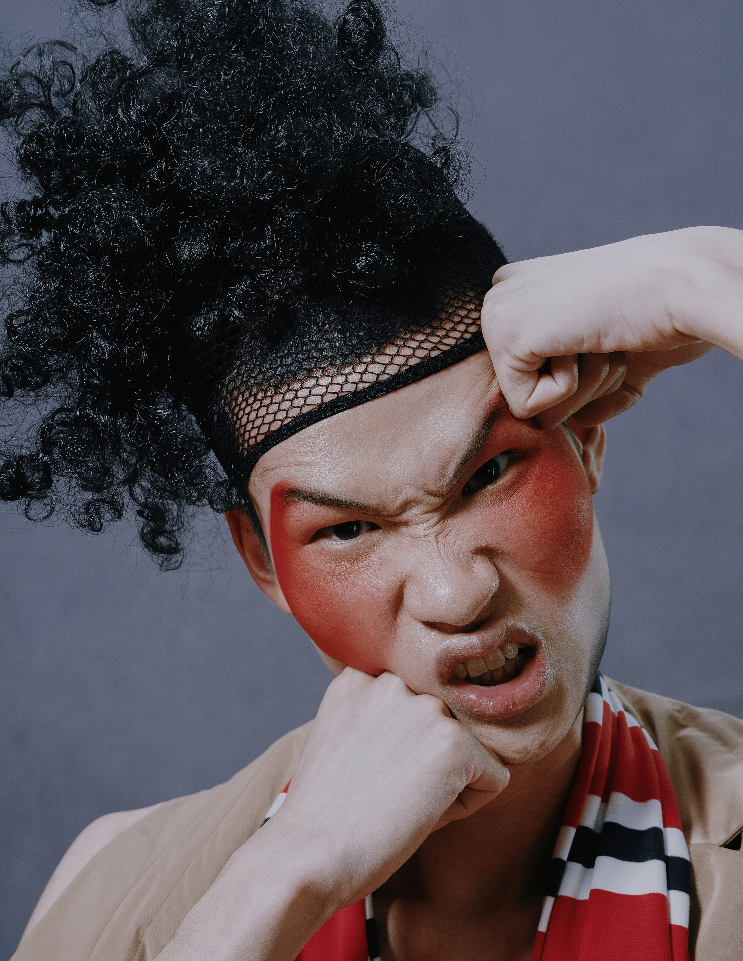 Photographer: heathluca Model: Nicking ming Makeup Artist: Mandy Zhan Set Designer: Zou ZhiJia Creative Director: Da Shan