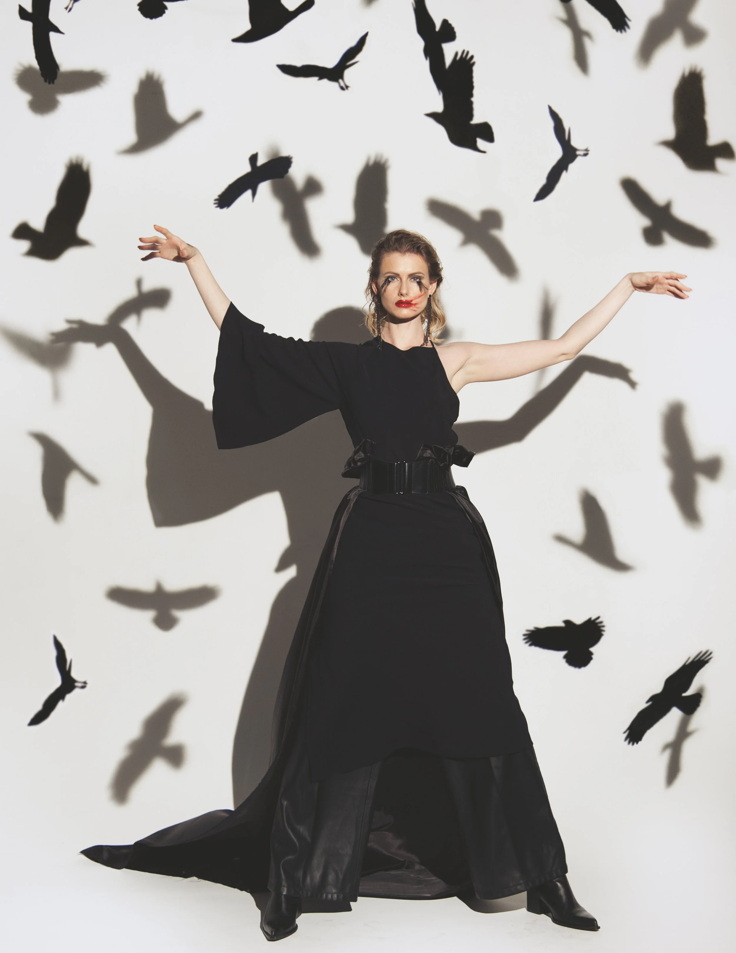 Photographer: Irina Neklyudova Model: Svetlana Otvagina Makeup Artist: Darya Makeeva Hair Stylist: Alyona Murlyka Stylist: Liya Lamar Stylist: Janna Rabich Wardrobe Credits: Blouse - Piero Moretti