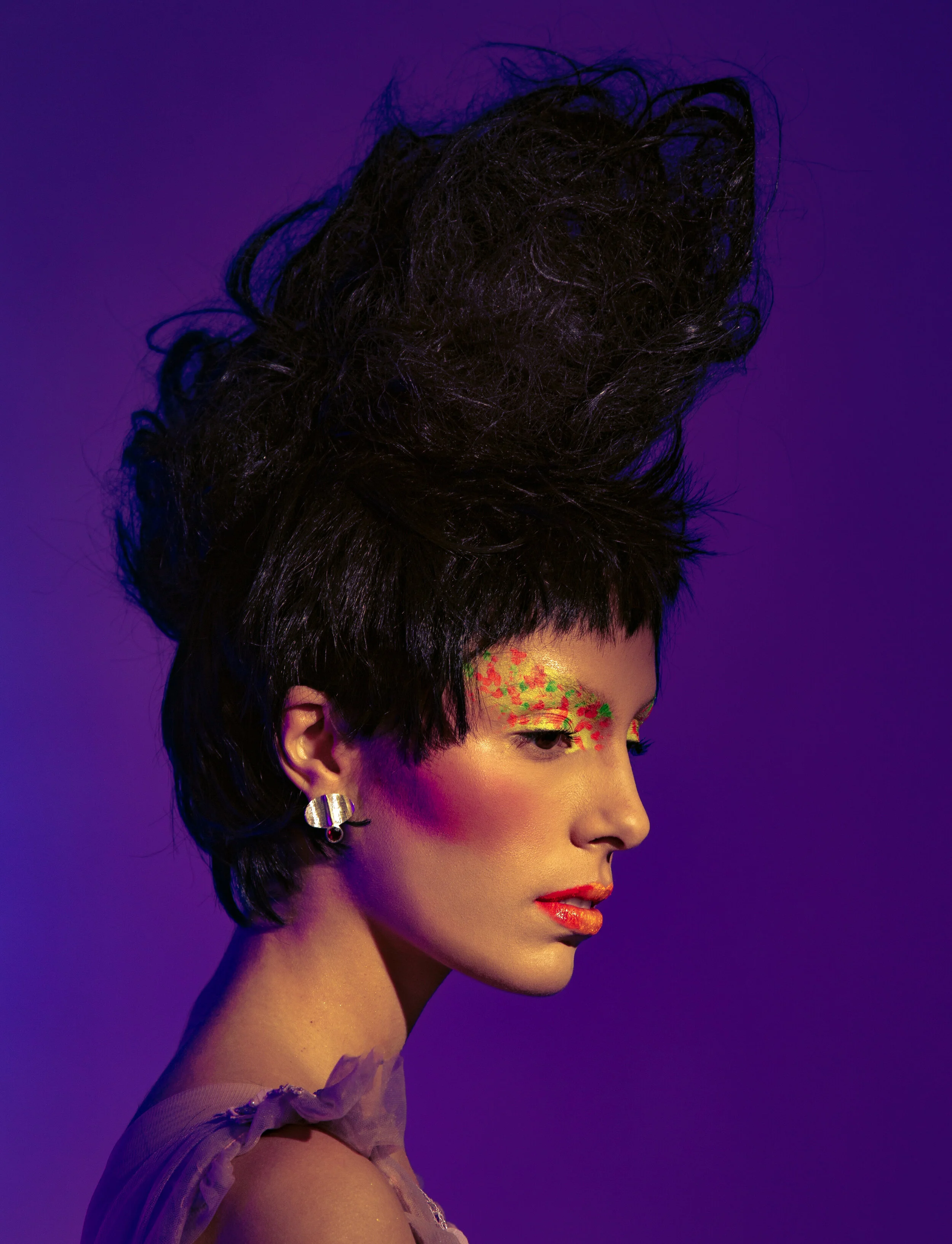 Photographer: Armando Juarez Model: Iliana Ruíz @New Icon Models Makeup Artist: Sean Derbees Assistant: Fabiana Barajas Fashion stylist: Diego Ibañez Dress: Paola Najera Jewelry: Lilo Palma Dress: Alberto Apreza Jewelry: Lilo Palma Gloves: