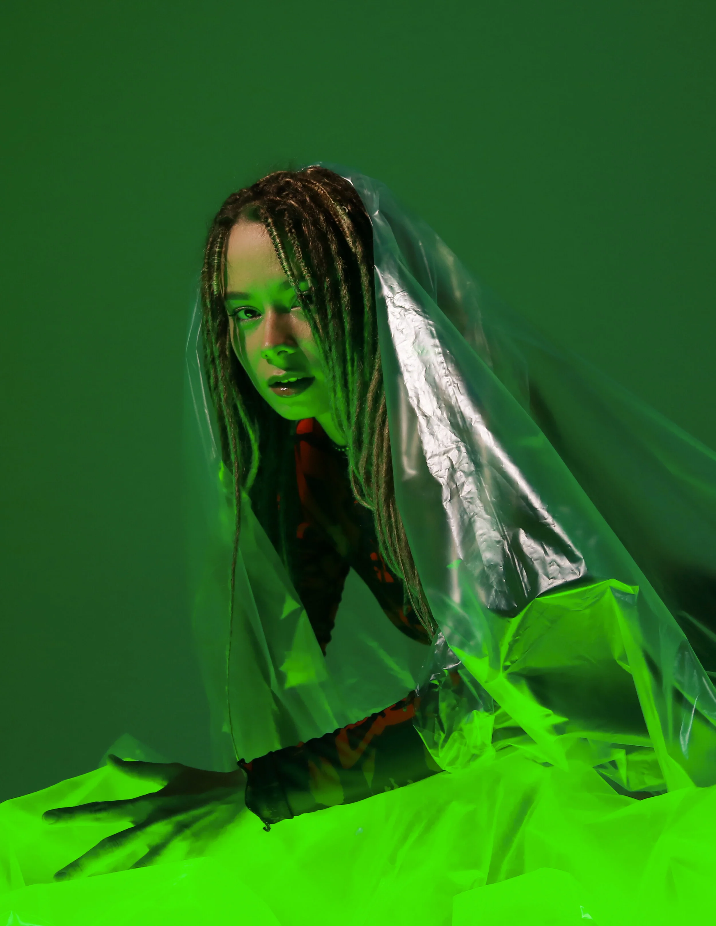 Photographer: Elizabeta Sulagaeva Female Model: Tanja Amelina Lighting Designer: Semen Antonov Stylist: Daria Nagornova