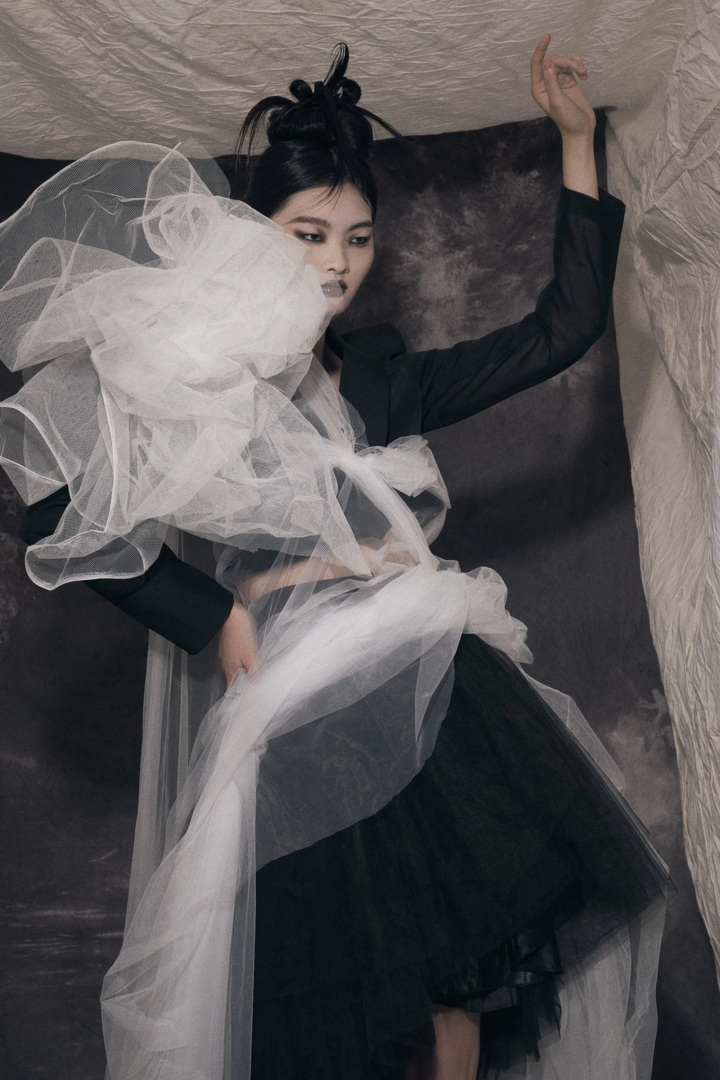 Photographer: Xiaoyu Dong Model: Xiangning Shi Makeup&hair: LULU Stylist: Jane Huang