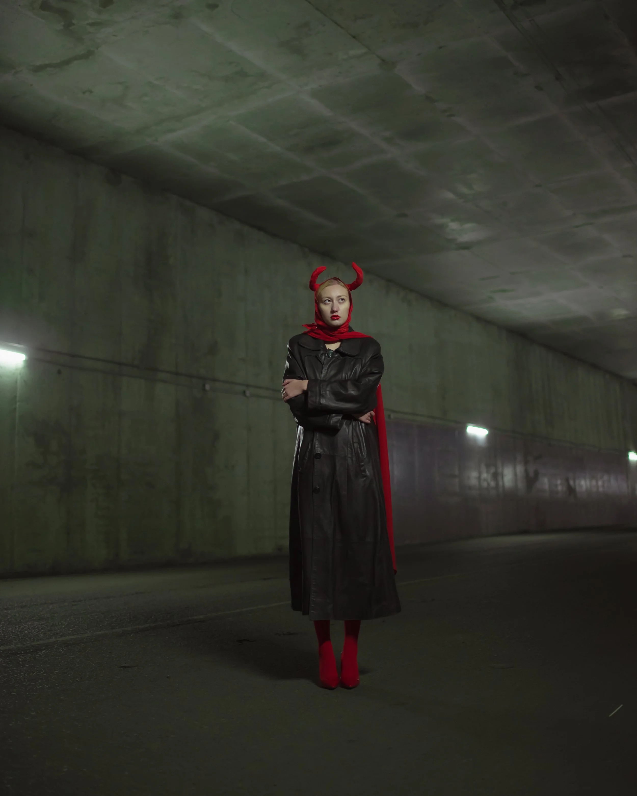 Photographer: Mila Voevodina Model: Lina Palaschenko The look is entirely handcrafted by Mila Vojvodina.