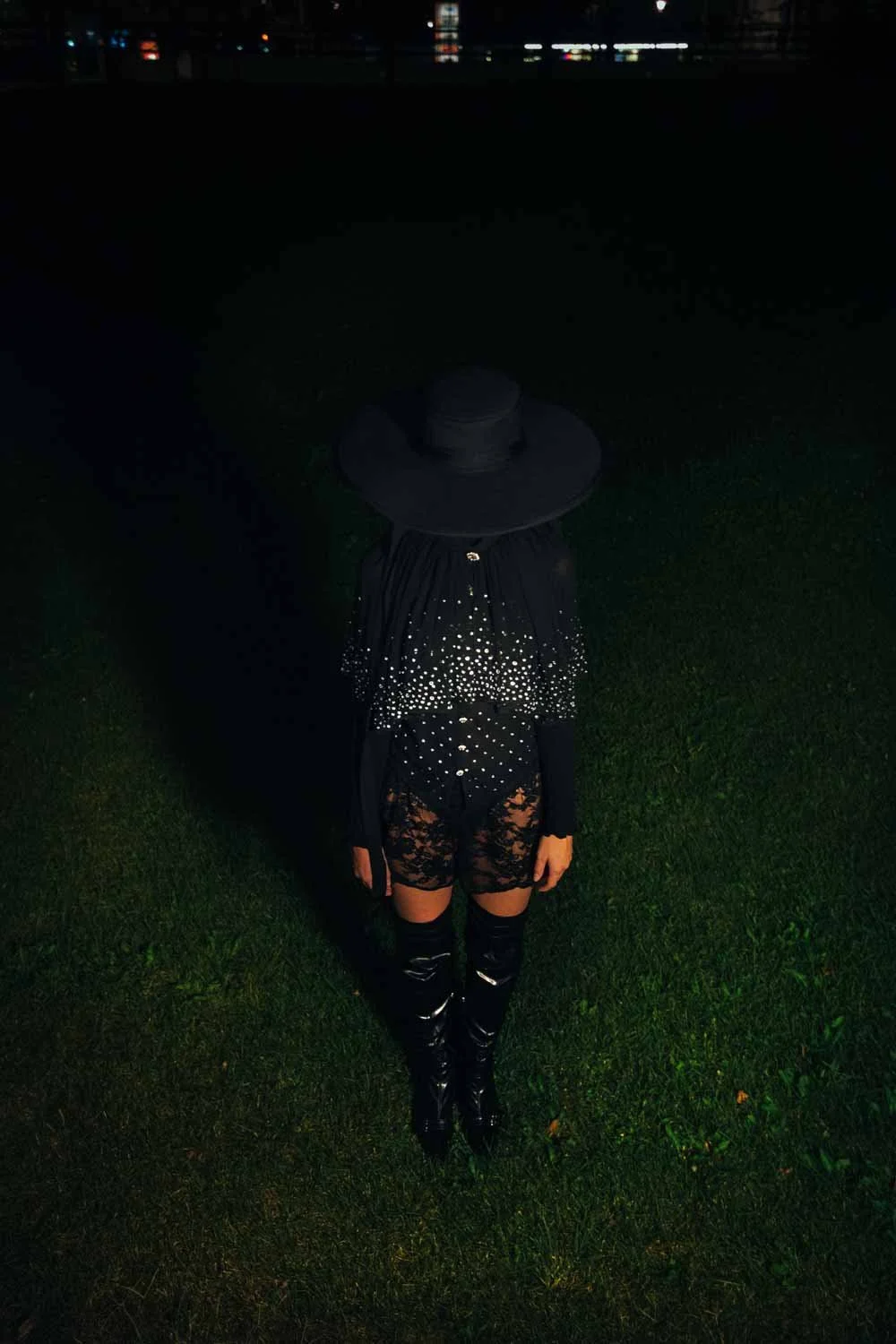  Hat: Kapeluh_ua • Top &amp; shorts: H&amp;M + Paco Rabanne • Boots: RAID 