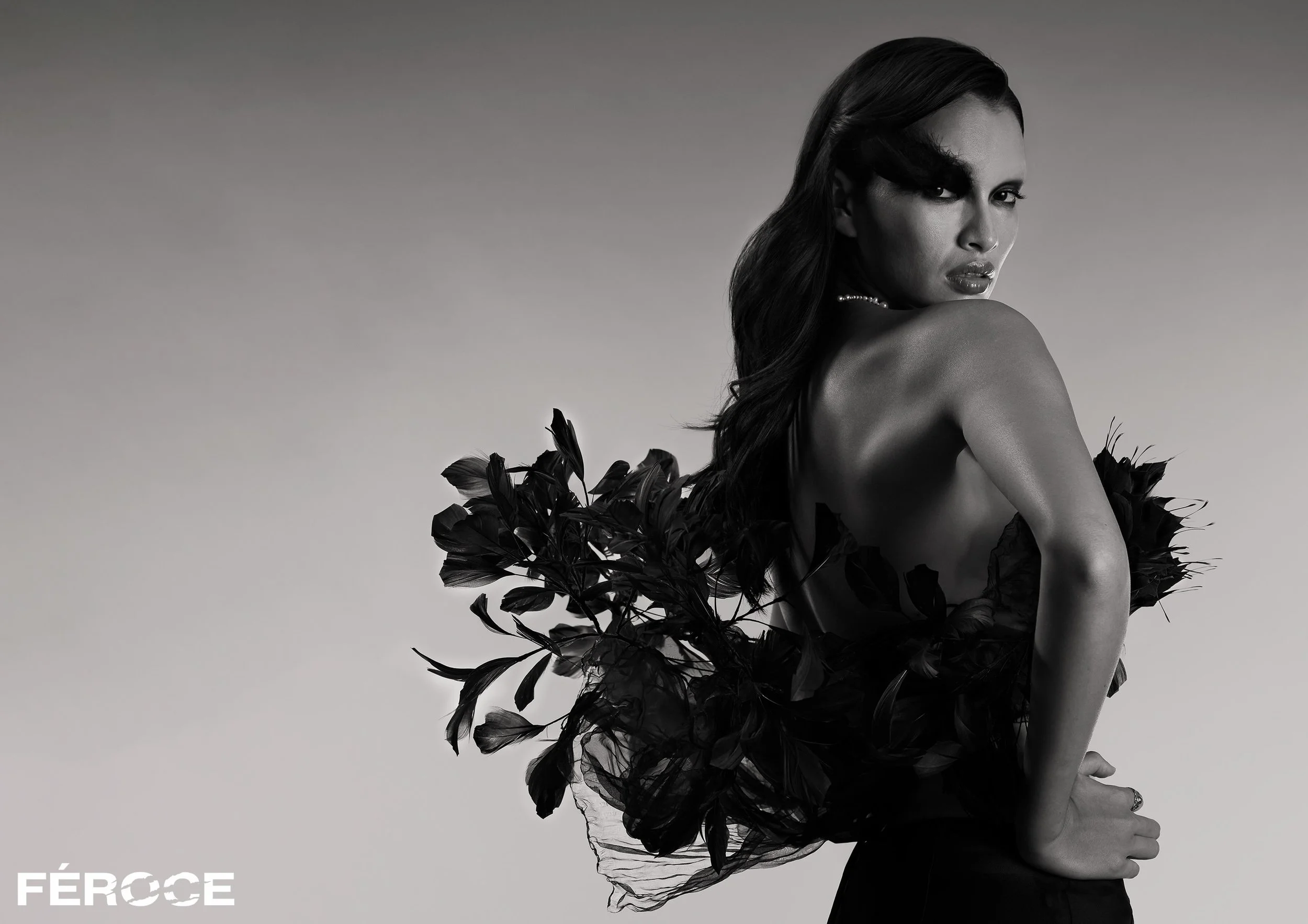  Model: Sophie Wattana   https://www.lisajiang.co.uk/    https://www.pondlondon.com/   ￼ 