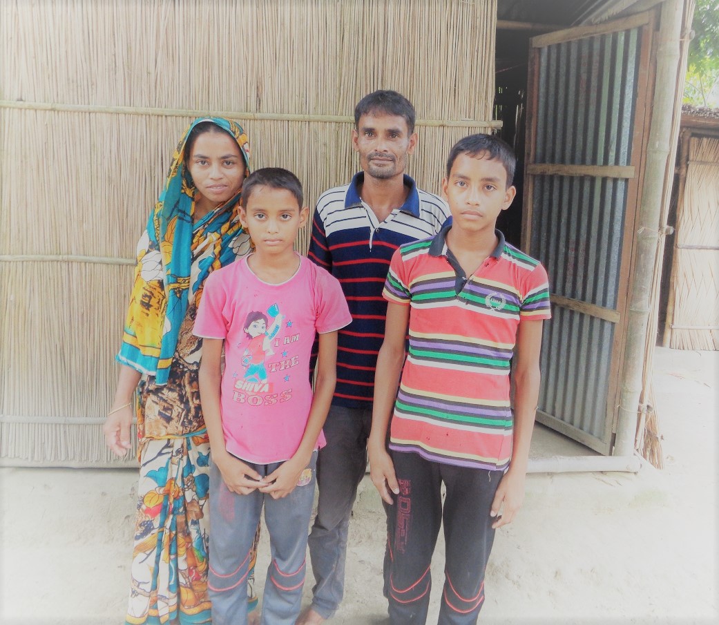 Jesmin and her family