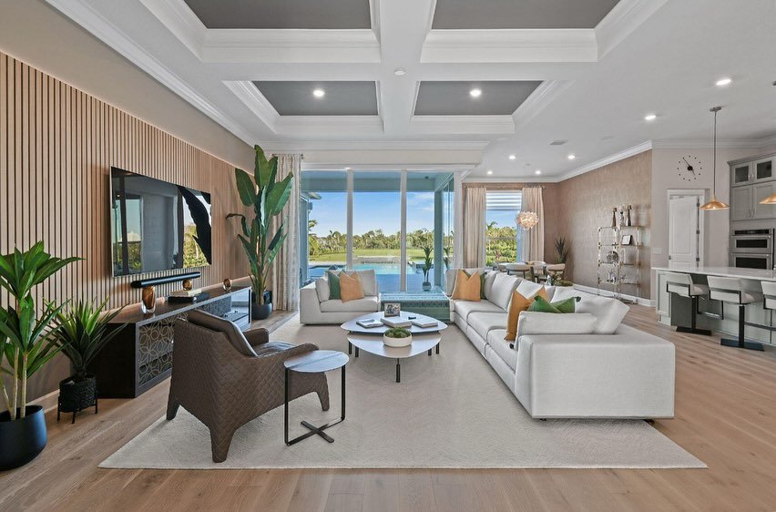 A unique opportunity to purchase a designer decorated turnkey, furnished newer construction home in the luxurious gated Bridgewater. 

The 4 BD + Media + Den / 3 BA estate home is sited on a premier 1.2 acre private preserve waterfront lot. Featuring