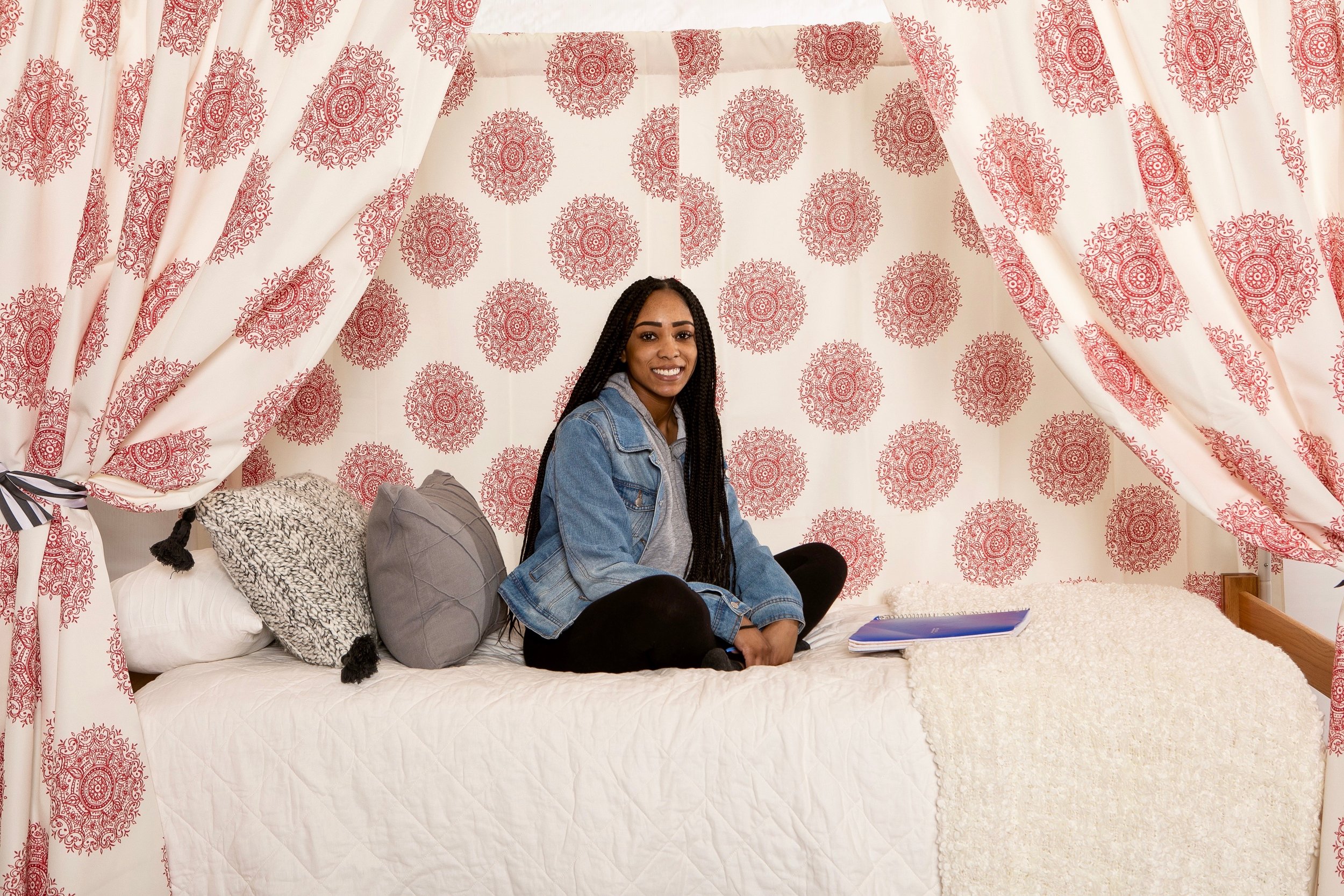  Campus Canopies    Sleep Better, Study Smarter  