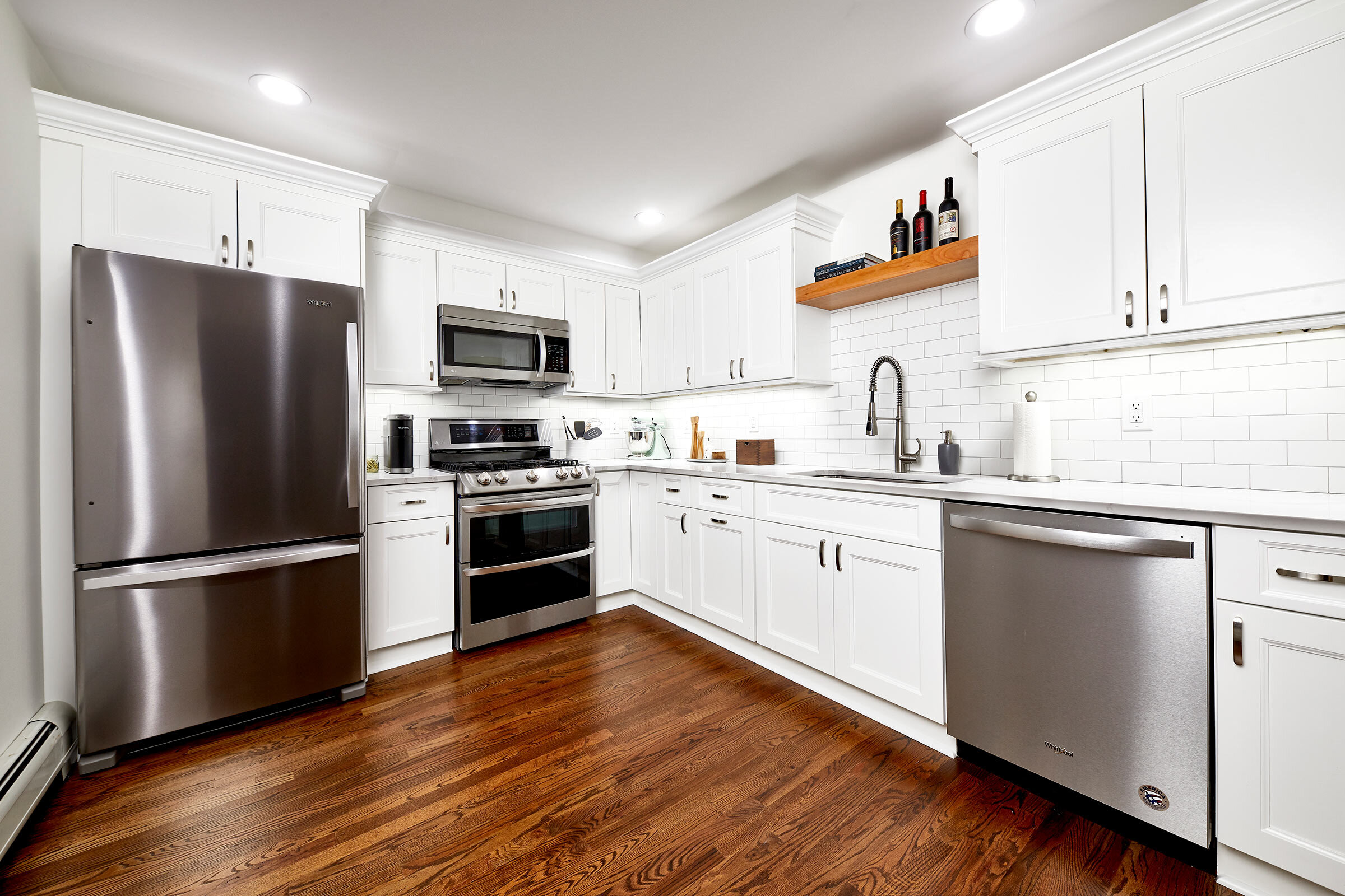thompson-fine-home-renovations-kitchen-subway-tile-wood-1.jpg