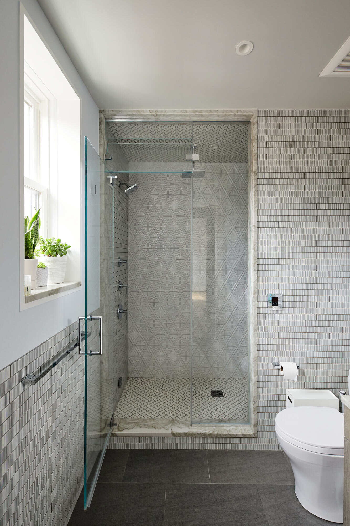 thompson-renovations-contractor-home-townhouse-brownstone-bathroom-custom-tile-design-shower.jpg