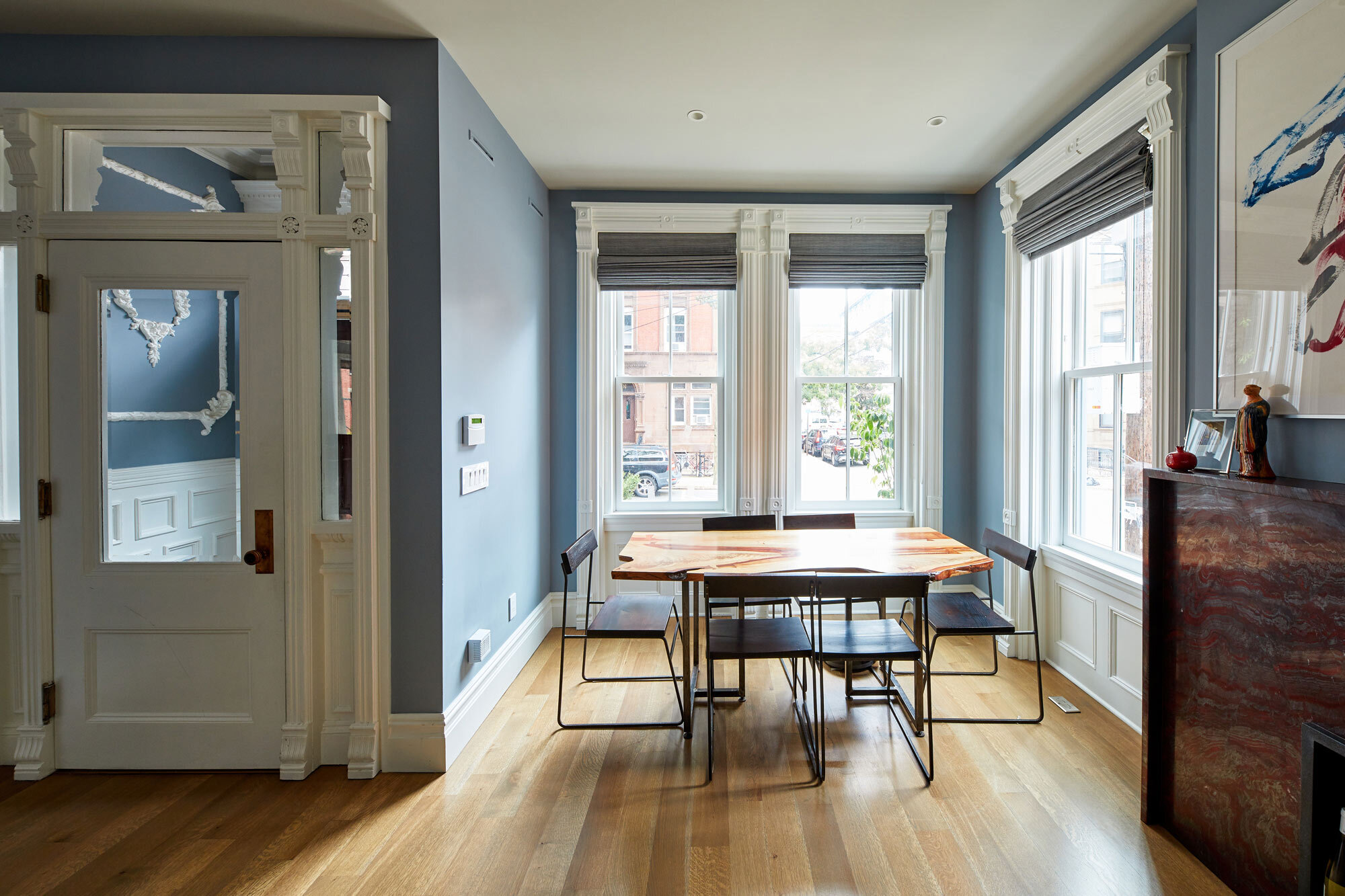 thompson-renovations-contractor-home-townhouse-brownstone-windows-dining-room.jpg