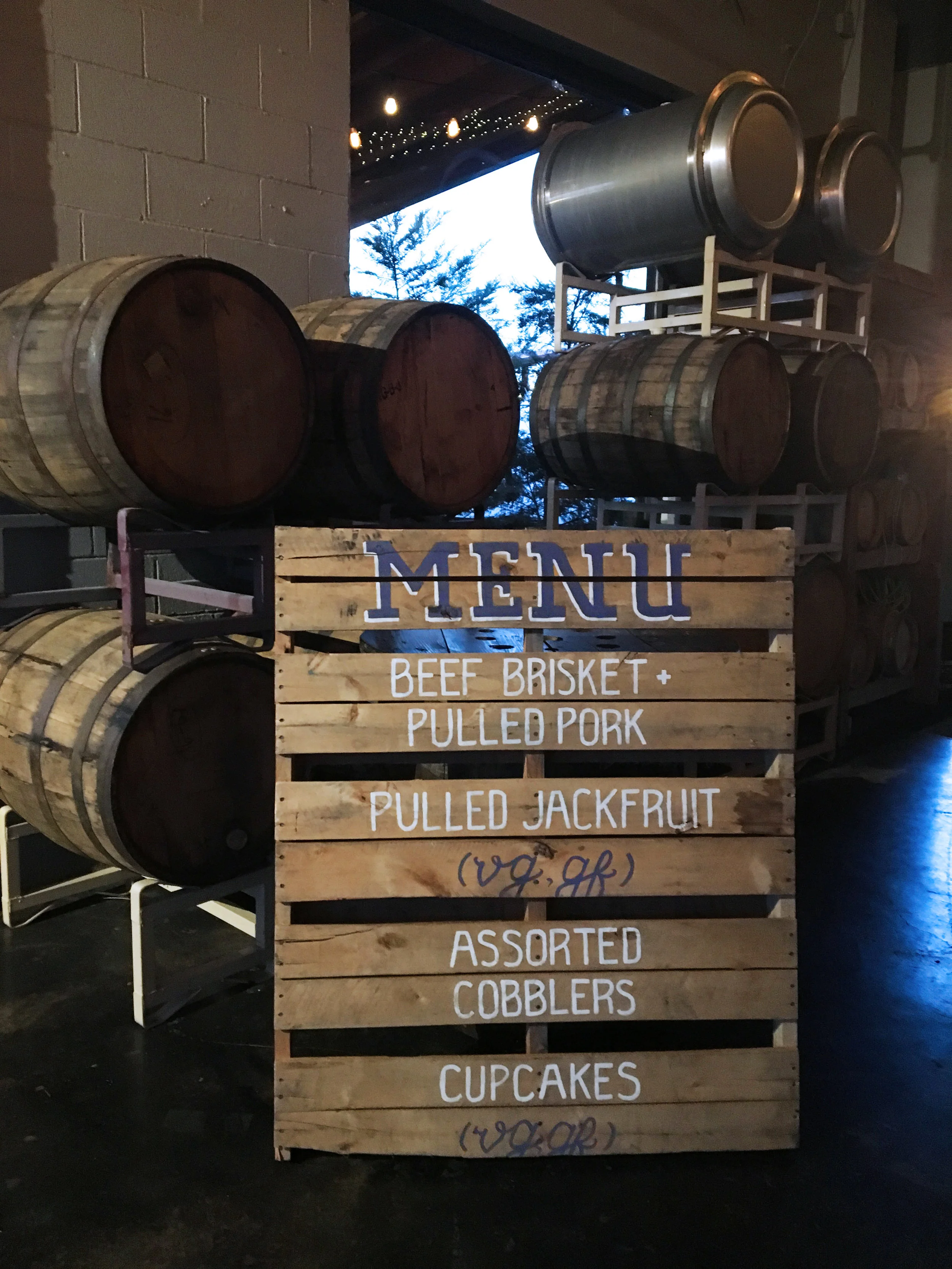 B and Mike_Pallet board sign_V01.jpg