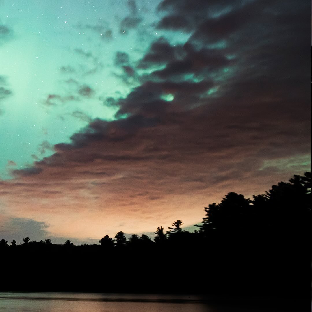 What a special night watching the Northern Lights in Rutland, MA