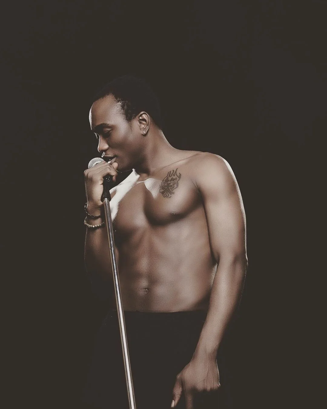 A photo of Brymo, source Instagram