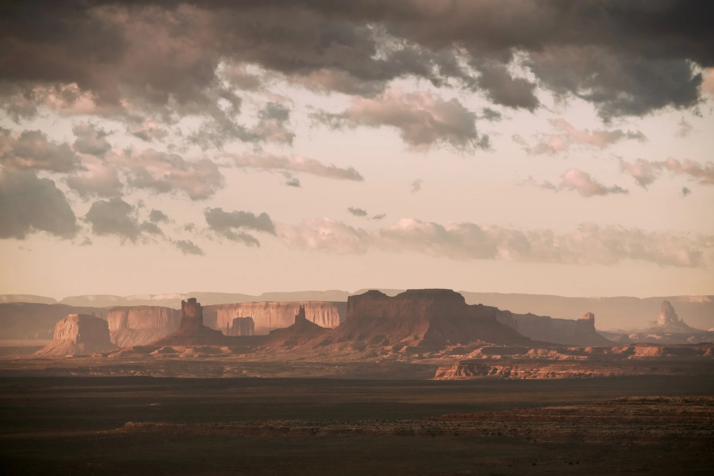 Mounment Valley 2.jpg