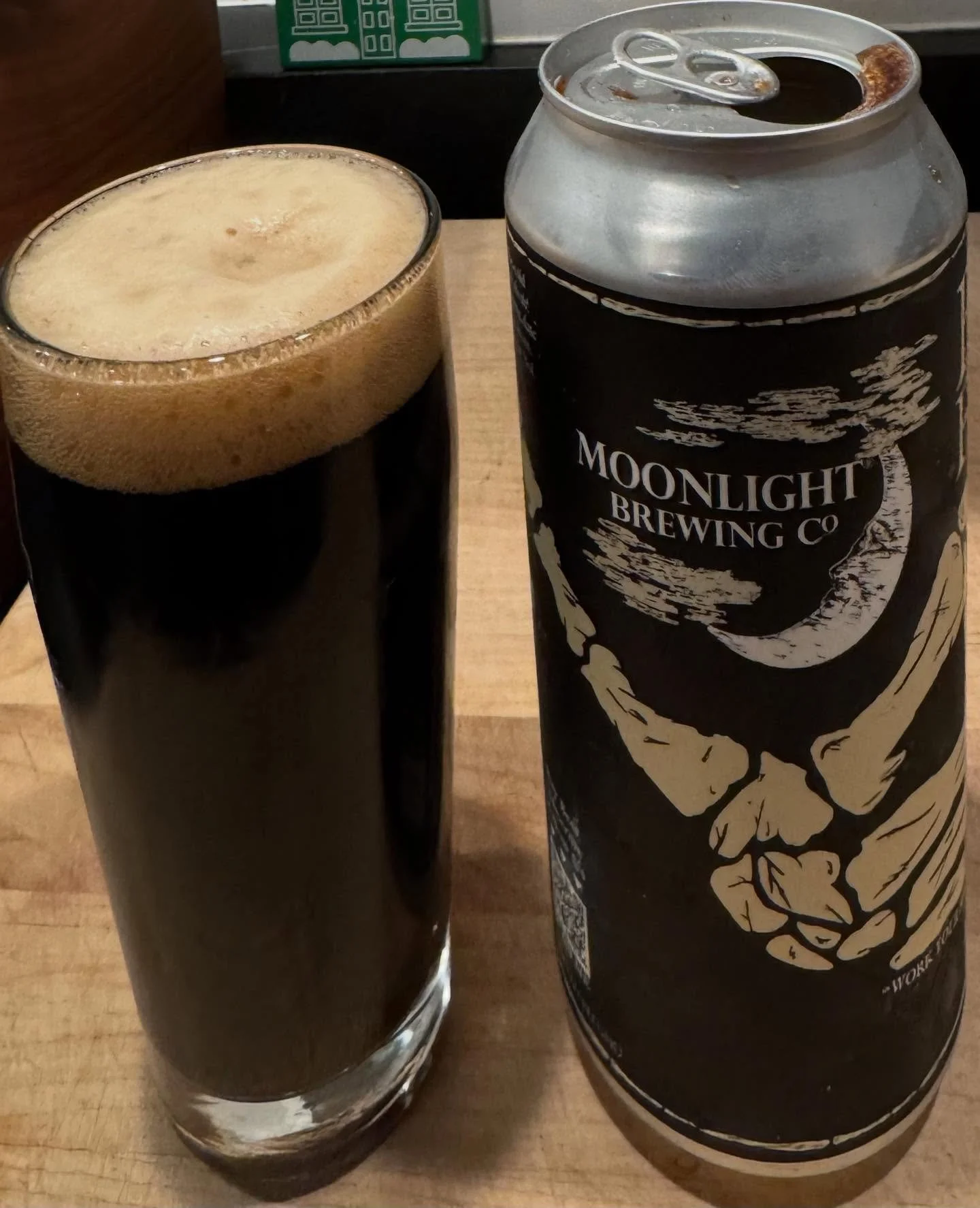 This Santa Rosa brewery is one of my faves. Especially this dark lager. Have a good Sunday everybody. And a heads up - sorry but the store will be closed this Tuesday and Wednesday, going on a small vacation. Will post some pics!

#moonlightbrewing #