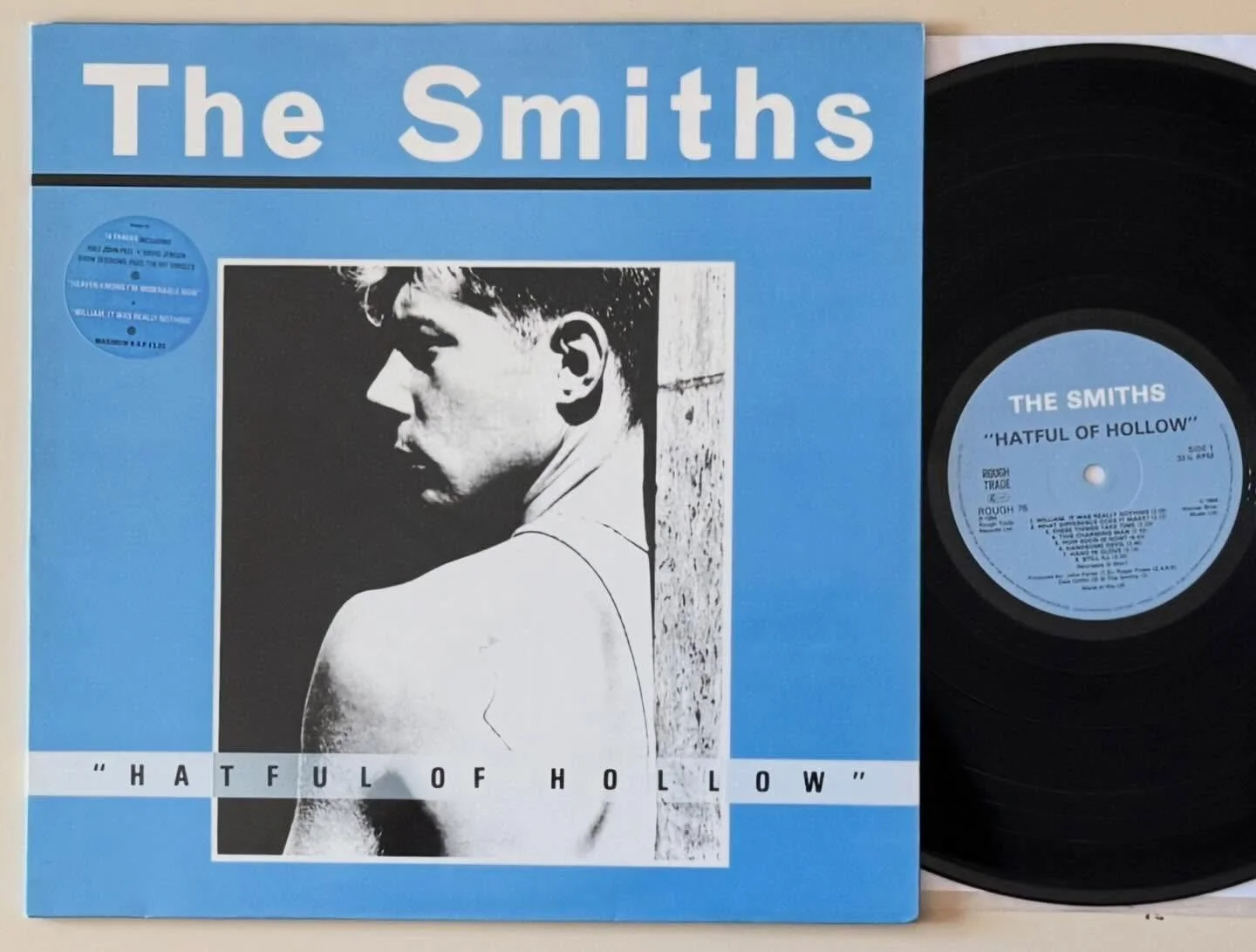Rock Record of the Day: M- UK OG! From a great recent batch that came in! The store is open 11 to 6 come on in.

#thesmiths #morrissey #indierock #ukpressing #mintcondition