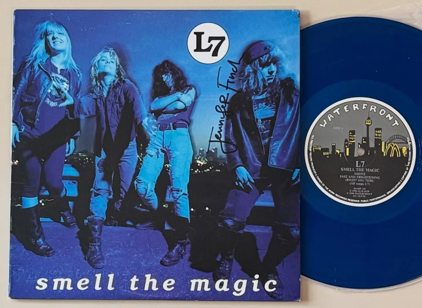 Record of the Day: blue vinyl 10&rdquo; signed by Jennifer! From the great new batch of punk we got. I love this record - am seeing them playing with Amyl and the Sniffers in June at Red Rocks! The store is open 11 to 6 come on in!

#L7 #smellthemagi