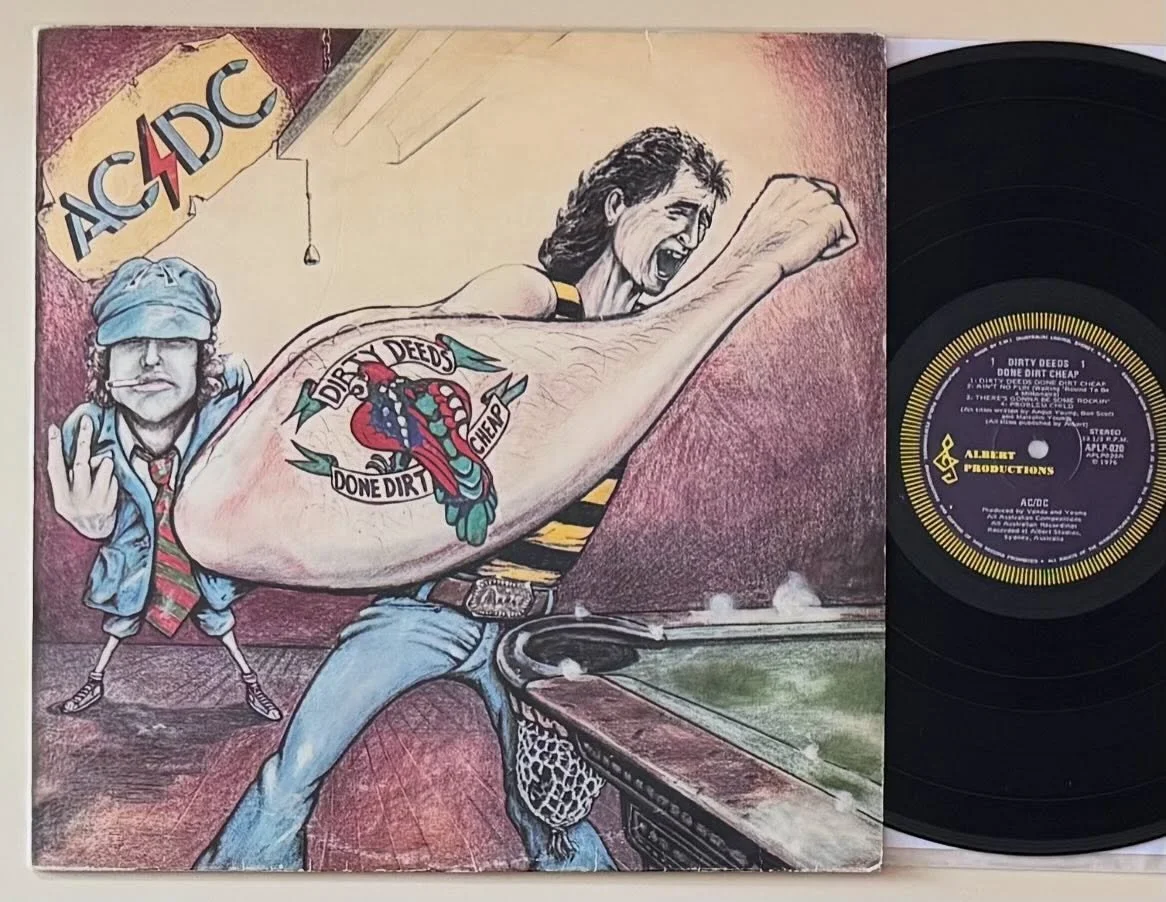 Classic Record of the Day: killer 1977 Aussie pressing! Been putting out great ones lately. The store is open today 12 to 6 come on in!

#acdc #bonscott #angusyoung #dirtydeedsdonedirtcheap #australianrock