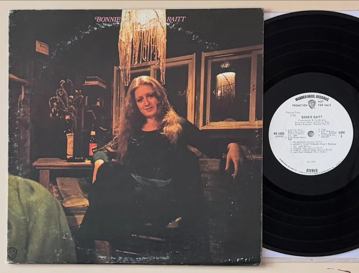 Record of the Day: minty promo vinyl of her great bluesy first album! What a good version of Bluebird. The store is open 12 to 6 today come on in!

#bonnieraitt #bluesy #bluebird #classicrock #singersongwriter