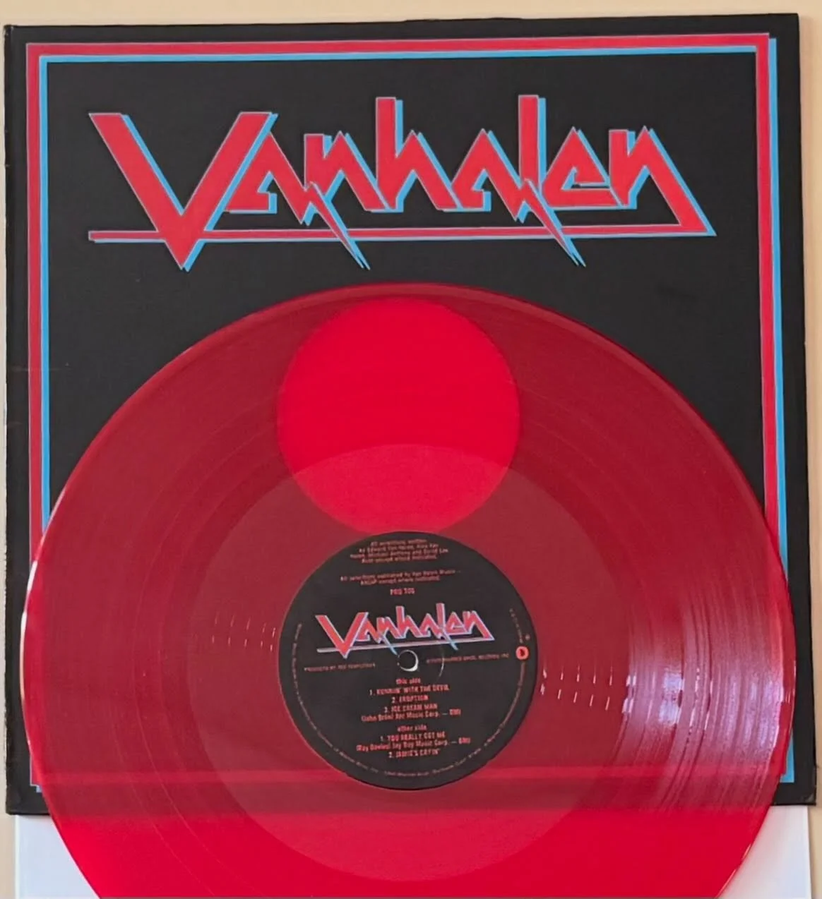 Record of the Day: rare minty 1979 Van Halen promo sampler! I put out a bunch of great rare rock yesterday, plus still have some of the rare jazz left! The store is open 11 to 6 come on in!

#vanhalen #colorvinyl #promo #hardock #rarerecords