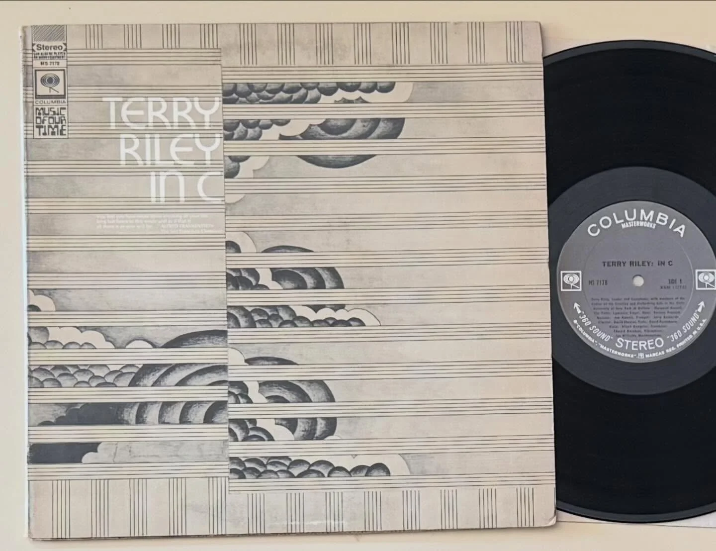 Record of the Day: clean original from the new collection! I finished putting out the nicer ones yesterday, today a couple hundred good cheaper ones will start going out. The store is open 11 to 6 come on in!

#terryriley #ambientmusic #minimalistmus
