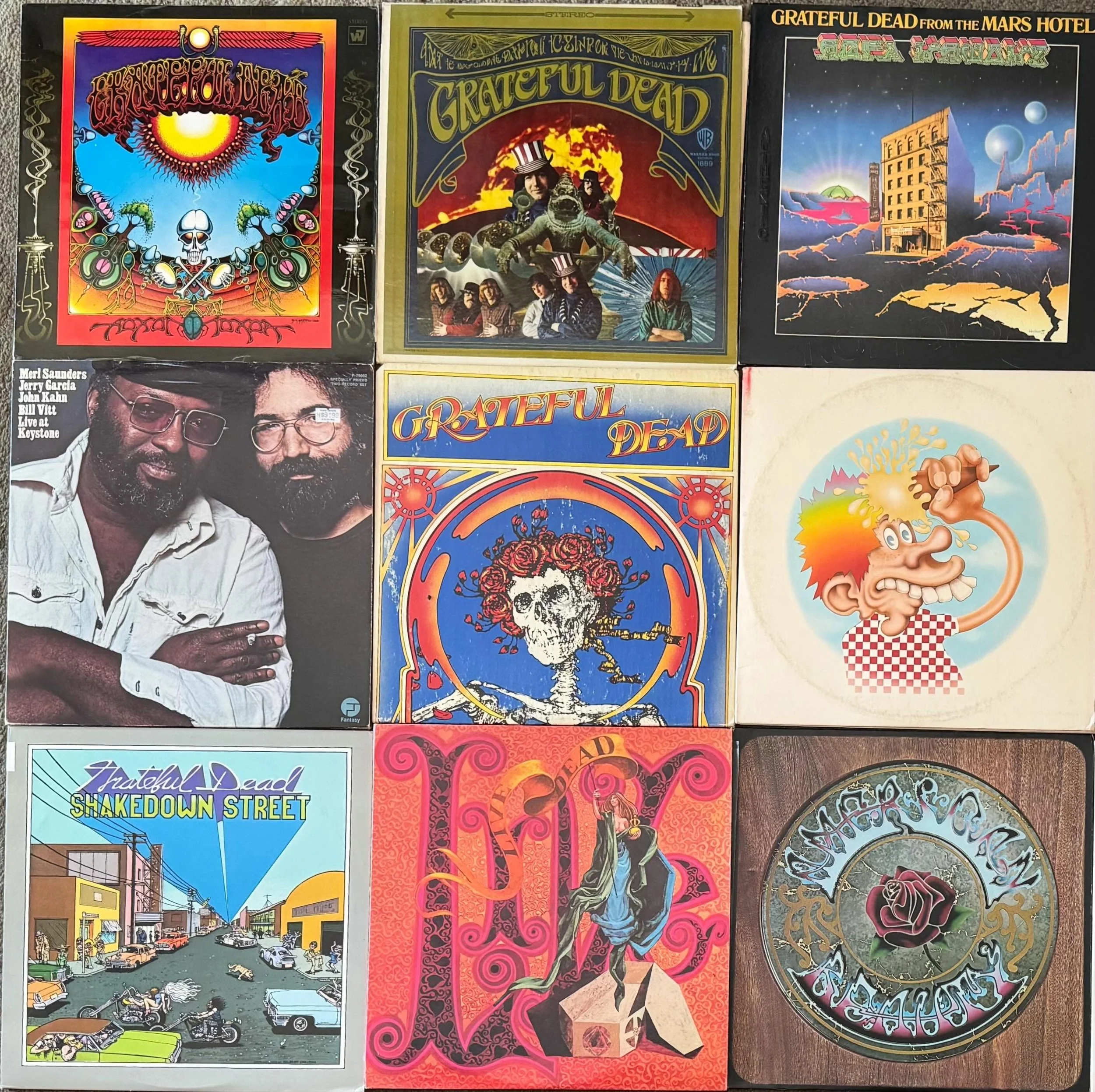 Records of the Day: got a lot more Dead where these came from! All super clean vinyl too. The top three are noteworthy: Aoxomoxoa is a rare 1969 M- UK OG, their first album has a minty 1967 mono LP inside, and Mars Hotel is a promo with great sound. 